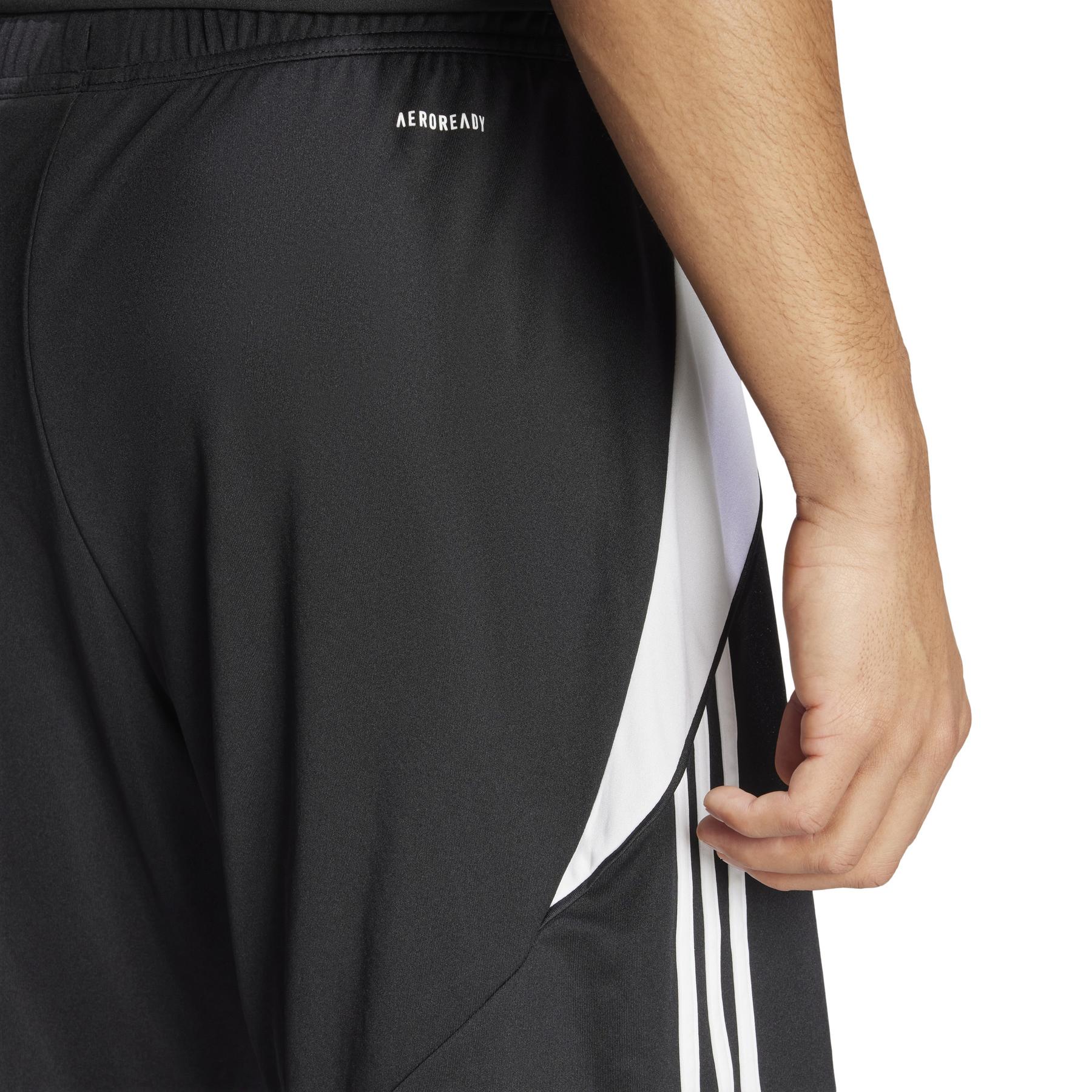 product/a/d/adidas_ij5605_9_apparel_on_model_detail_view_2_white-nw032624.jpg