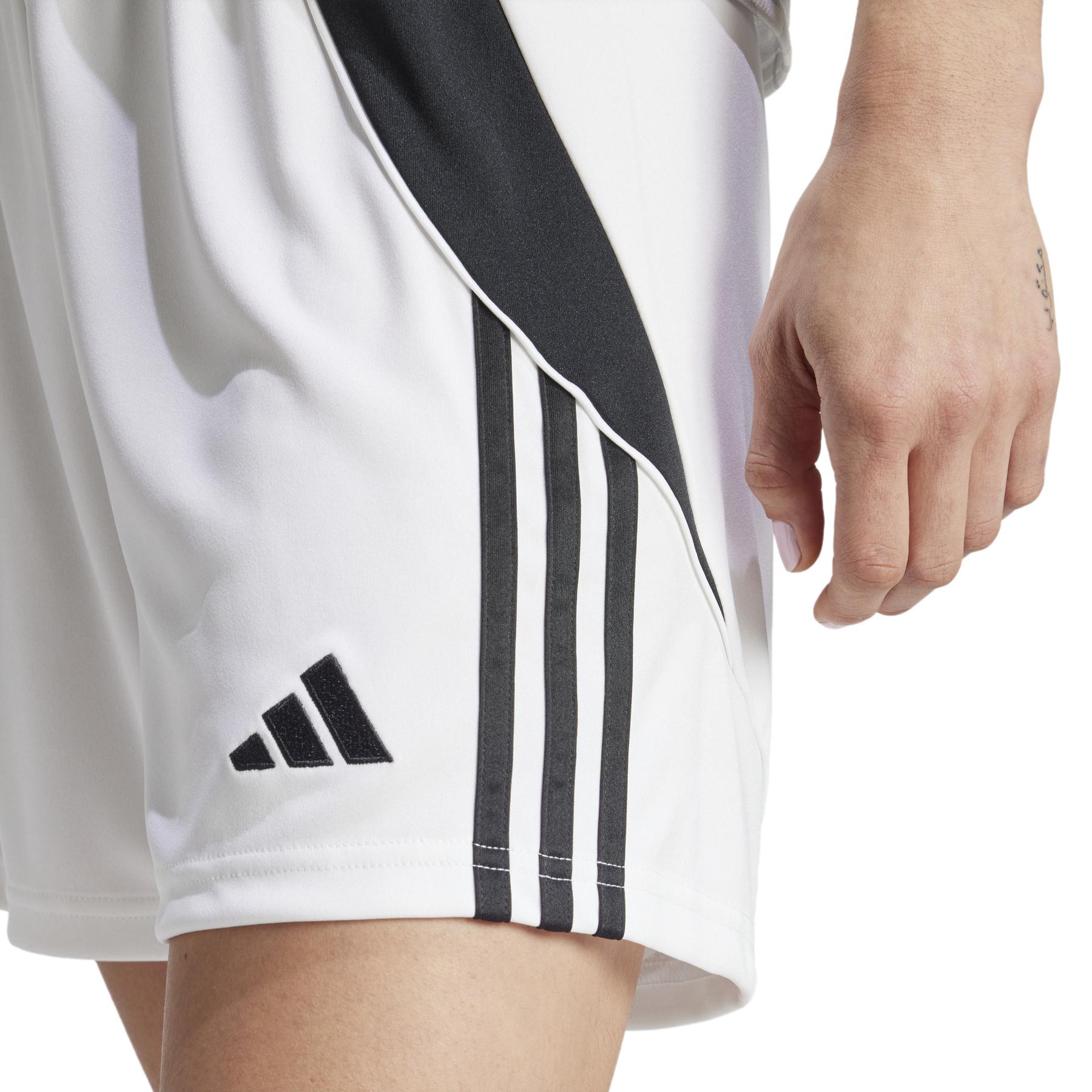 product/a/d/adidas_ir9371_7_apparel_on_model_detail_view_1_white.jpg