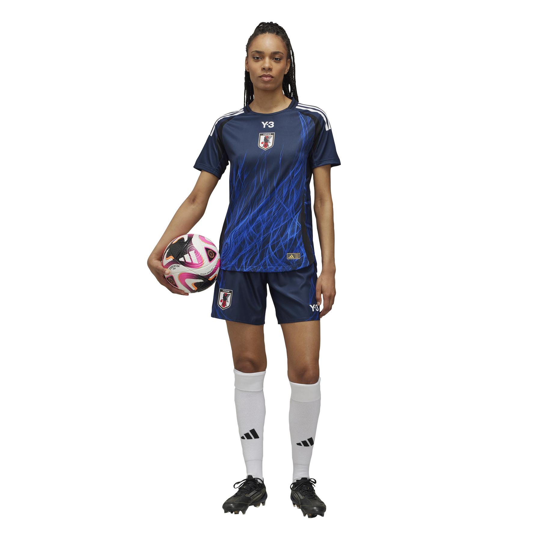 product/a/d/adidas_is5608_legend-ink_8.jpg