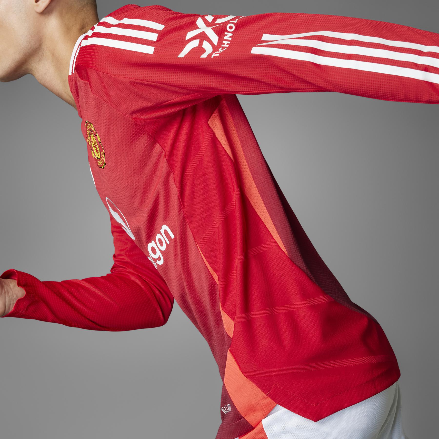 product/a/d/adidas_it1988_13_apparel_photography_heromrktng_view_4.jpg