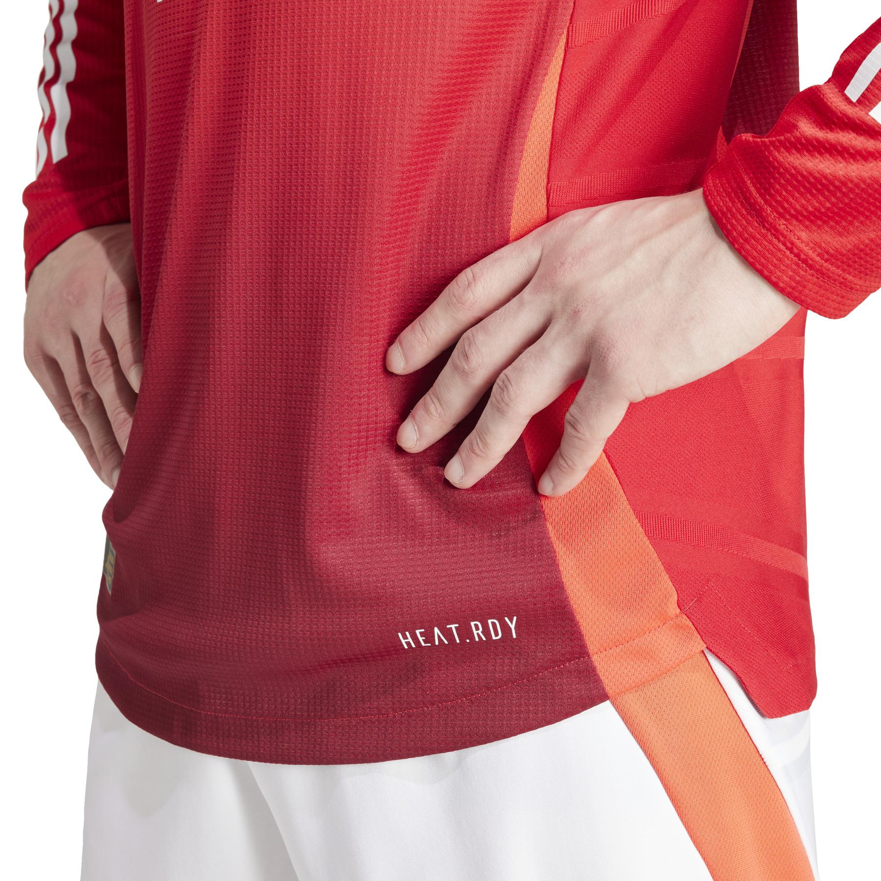 product/a/d/adidas_it1988_9_apparel_on_model_detail_view_2_white.jpg