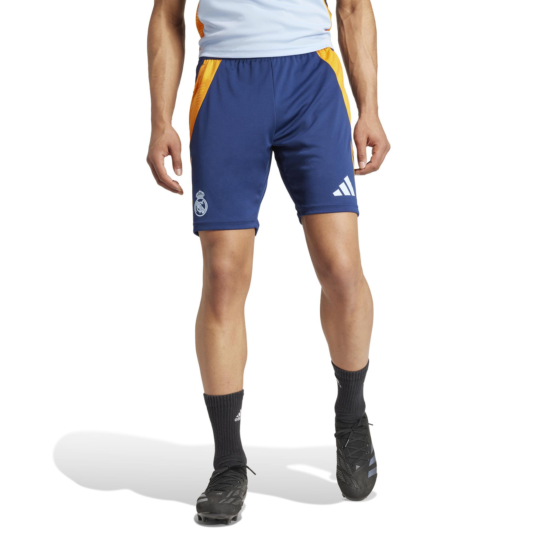 product/a/d/adidas_it5105_3_apparel_on_model_standard_view_white.jpg