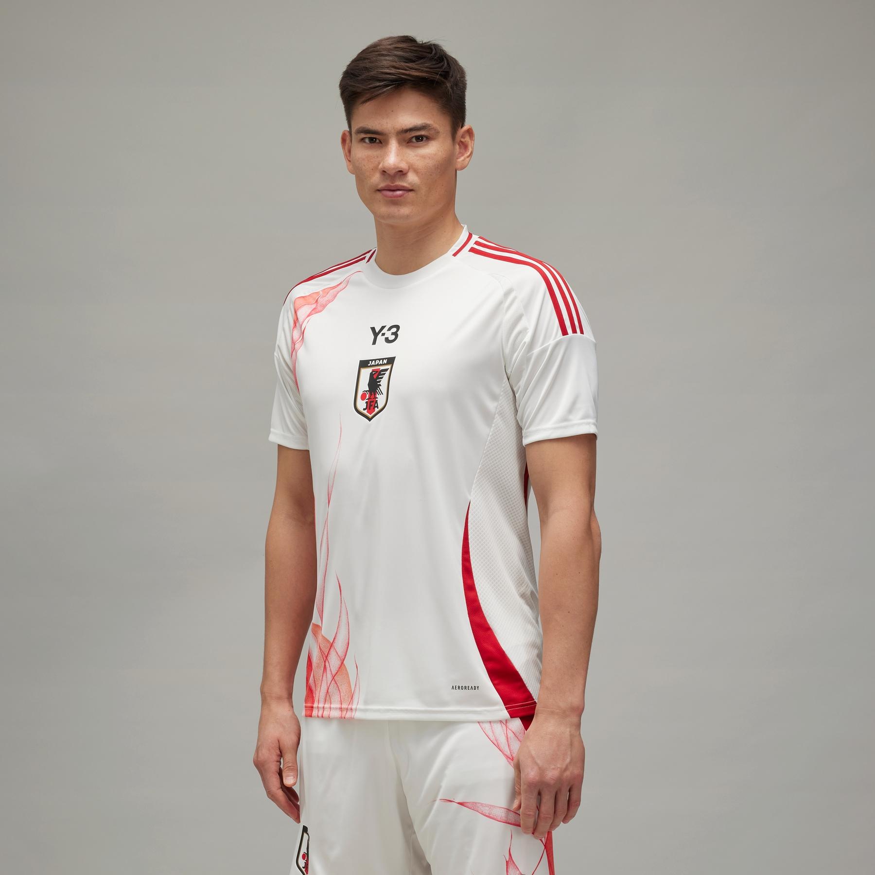 product/a/d/adidas_iu0963_core-white_6.jpg