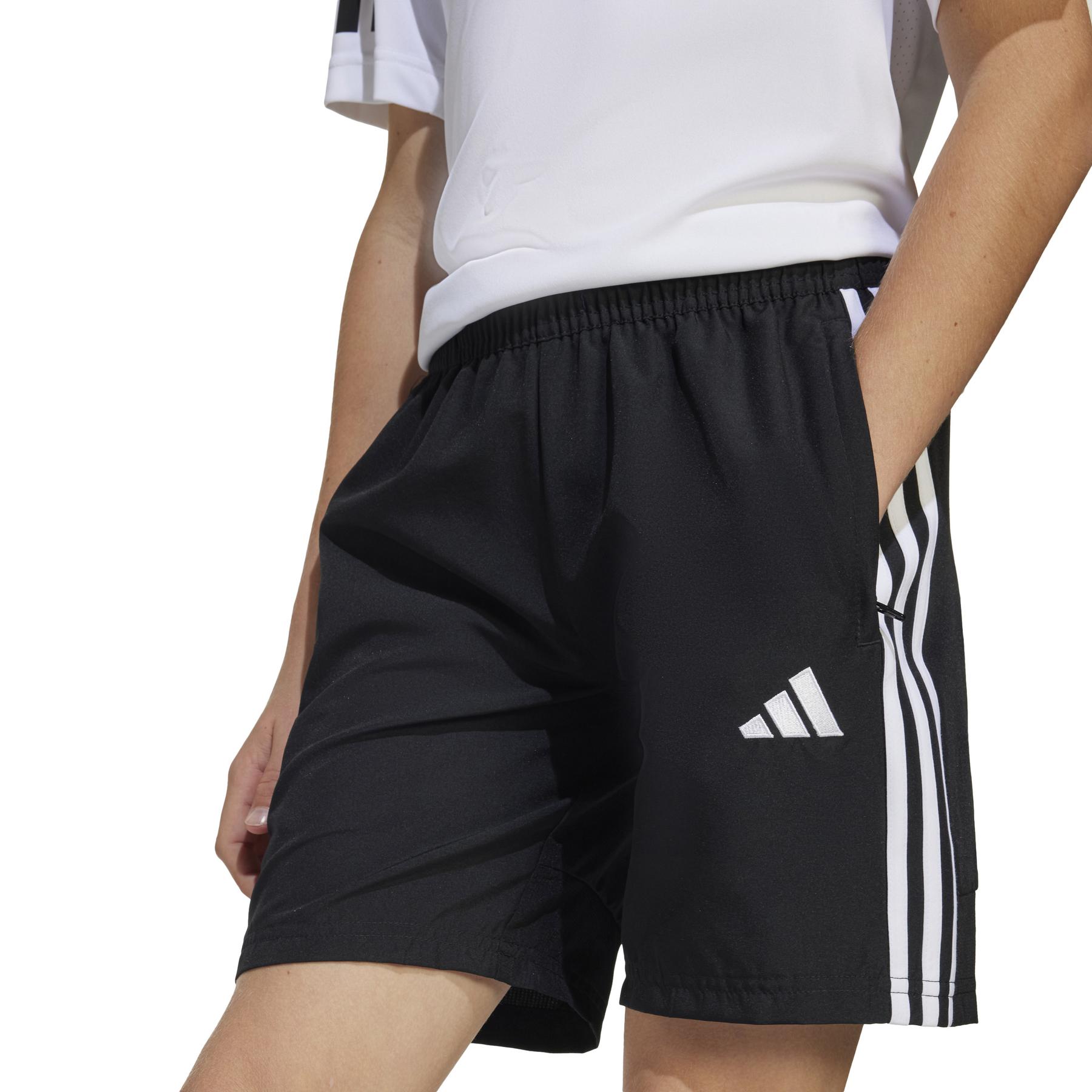 product/a/d/adidas_jd0641_black-white_5.jpg