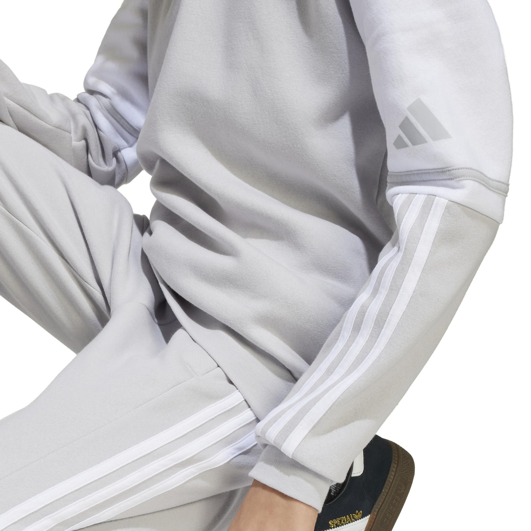 product/a/d/adidas_jd4824_tmlggr-white_6.jpg