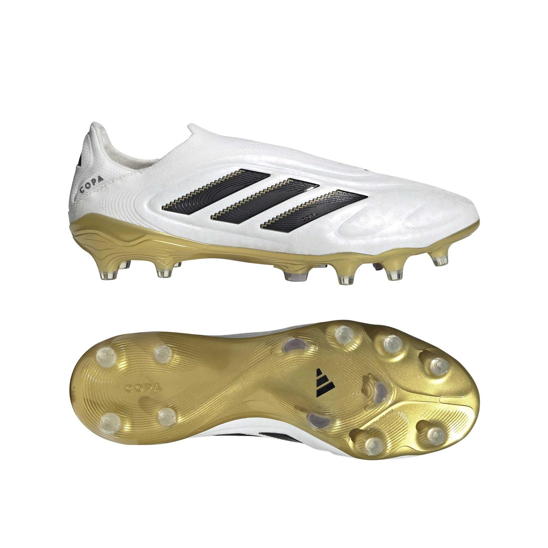 product/a/d/adidas_jh6301_11_footwear_photography_side_lateral_bottom_view_white-nw091625.jpg