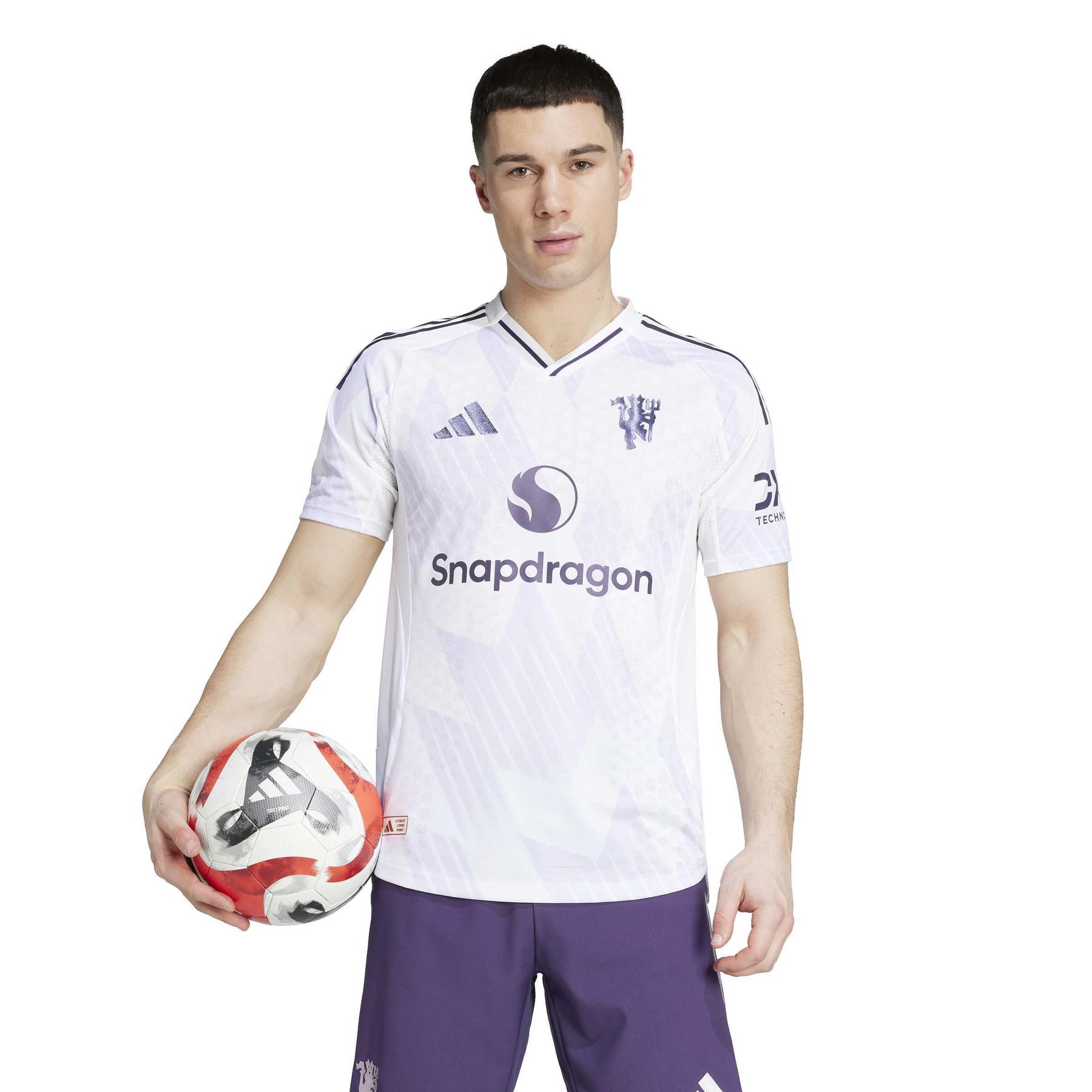 product/a/d/adidas_ji7424_3_apparel_on_model_standard_view_white.jpg