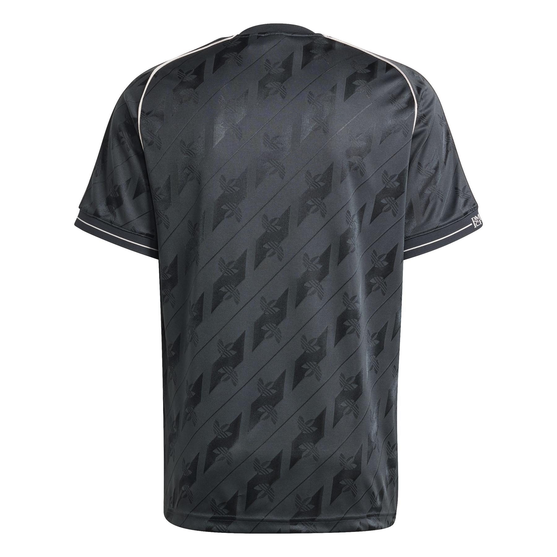 product/a/d/adidas_ji9481_3_apparel_photography_back_center_view_white.jpg