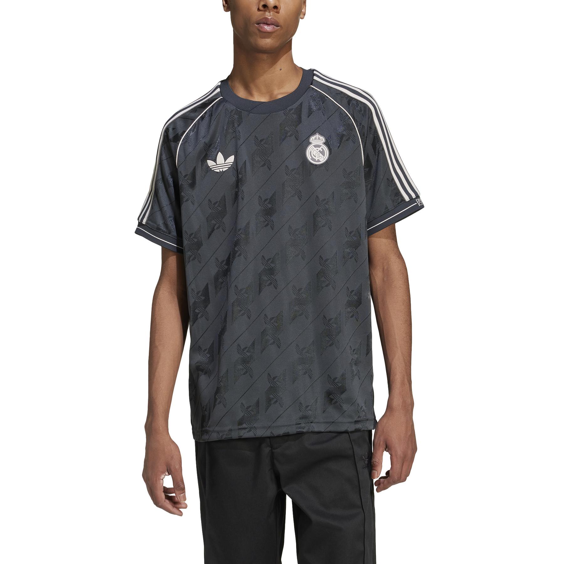 product/a/d/adidas_ji9481_5_apparel_on_model_front_view_white.jpg