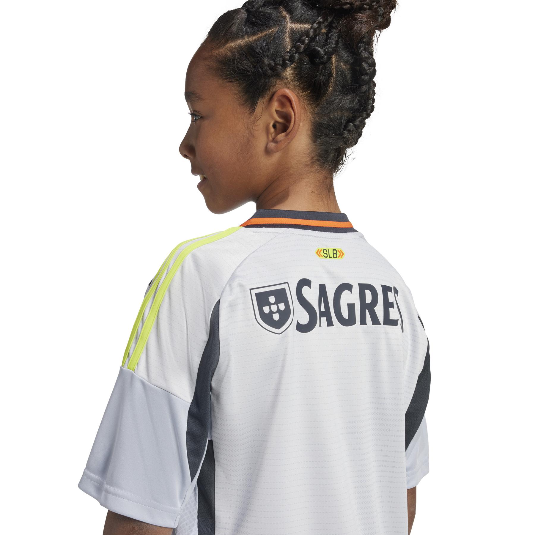 product/a/d/adidas_jj5129_6_apparel_on_model_detail_view_2_white.jpg