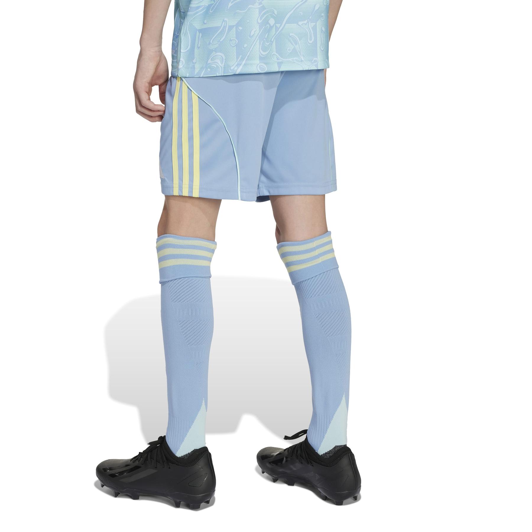 product/a/d/adidas_jn5204_3_apparel_on_model_back_view_white.jpg