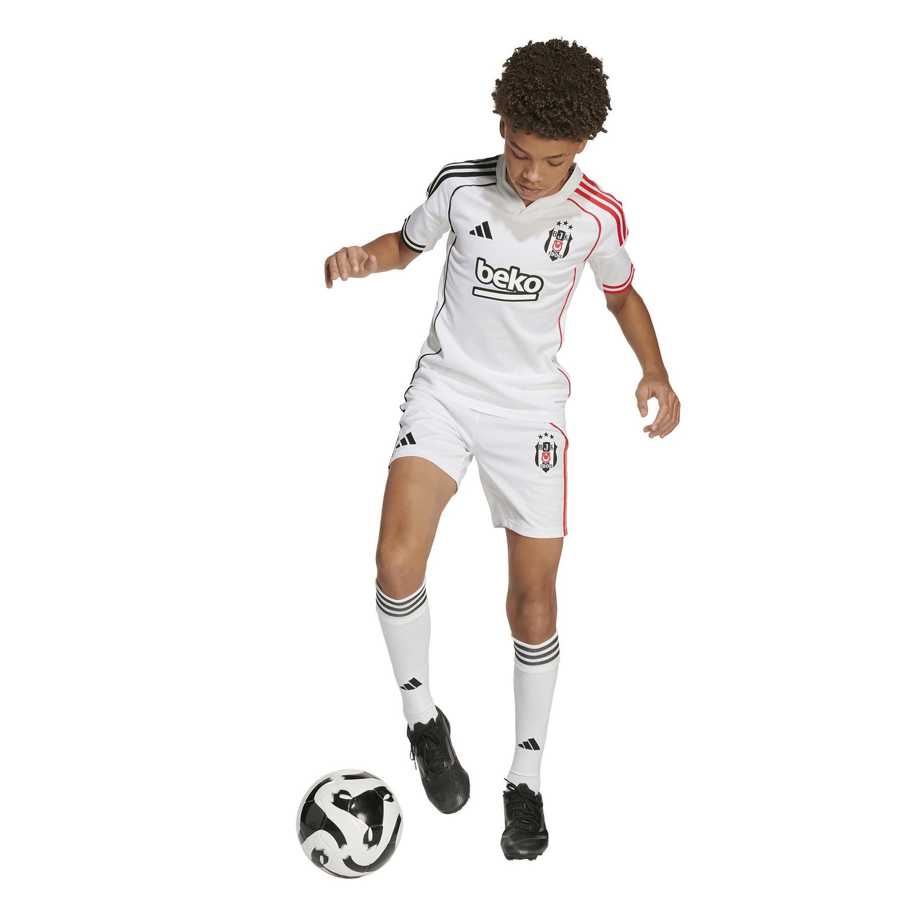 product/a/d/adidas_jn9936_white_4.jpg
