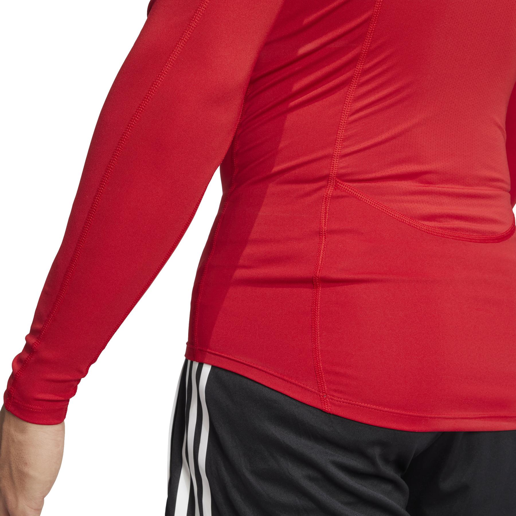 product/a/d/adidas_jp2926_7_apparel_on_model_detail_view_1_white.jpg