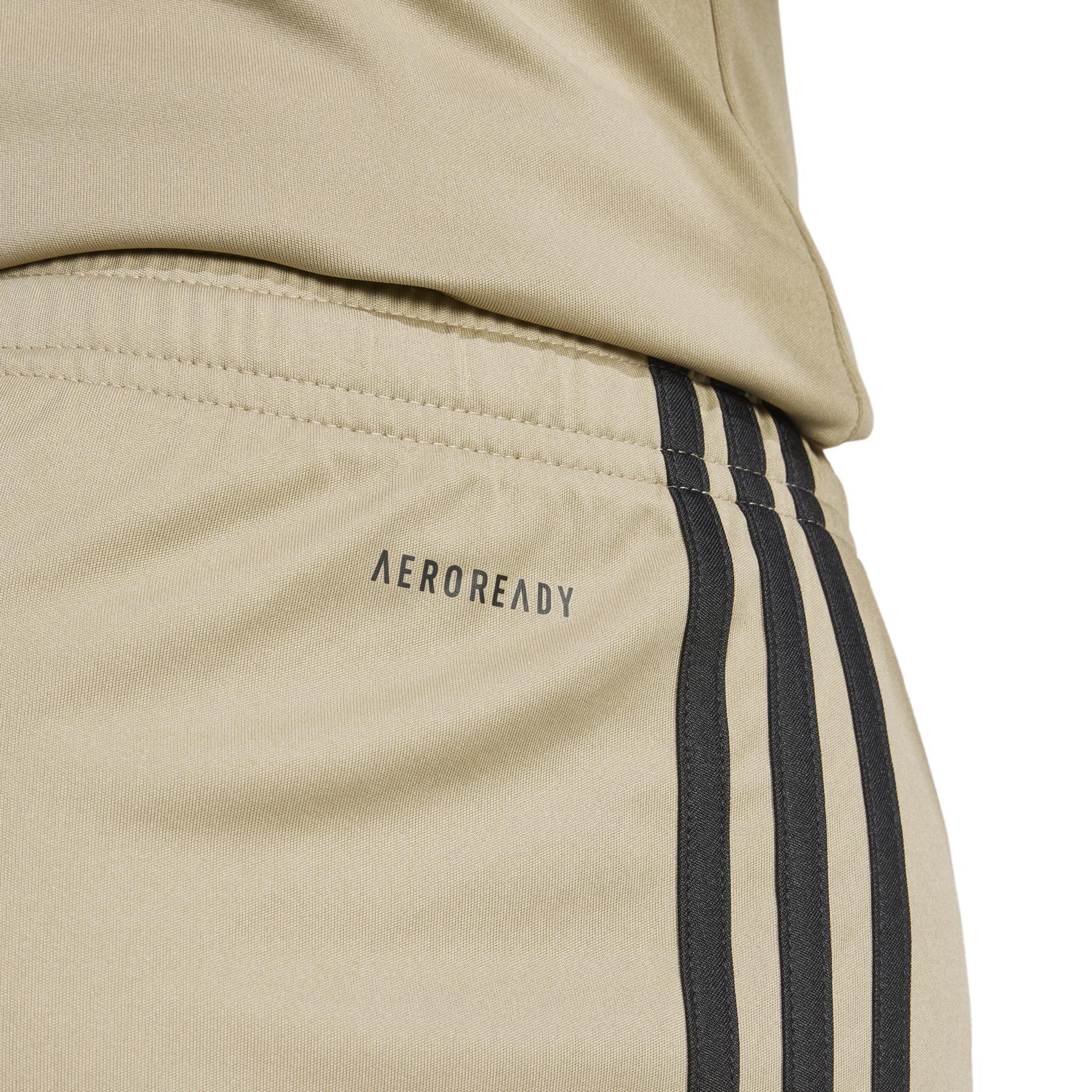 product/a/d/adidas_jp3403_9_apparel_on_model_detail_view_2_white.jpg
