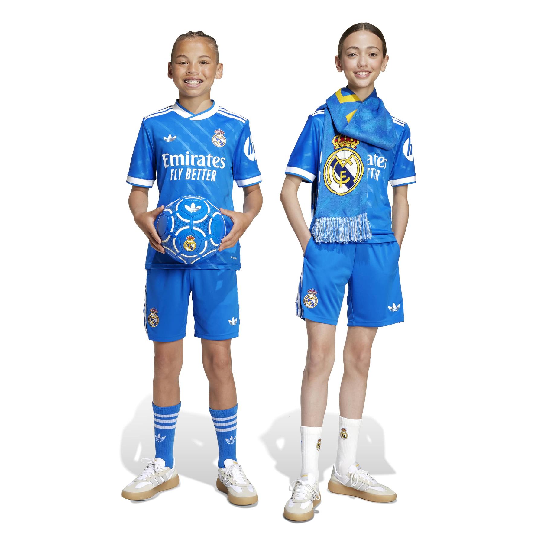 product/a/d/adidas_jp3931_12_apparel_on_model_standard_unisex_pair_shot_white.jpg