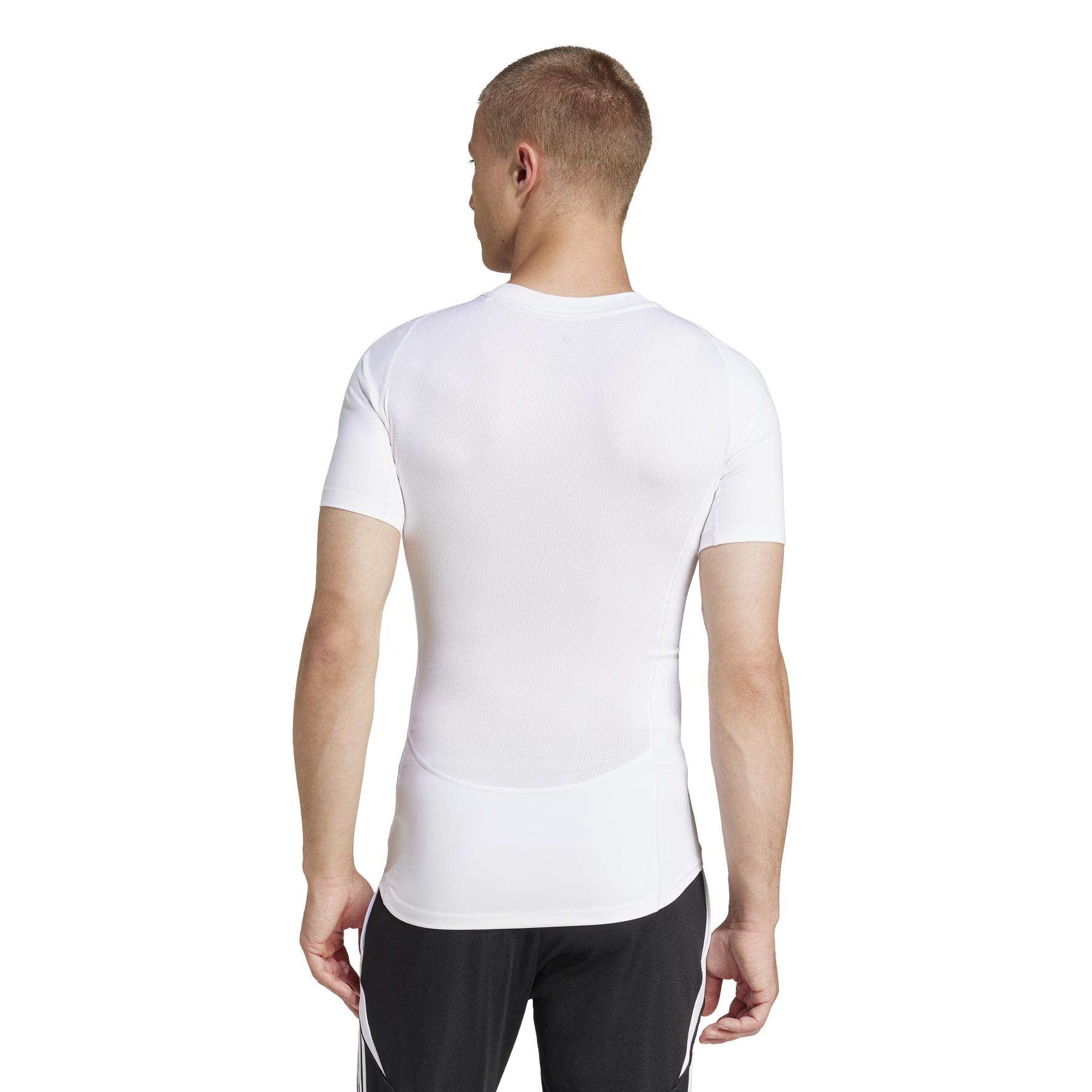 product/a/d/adidas_jp4675_white_4.jpg