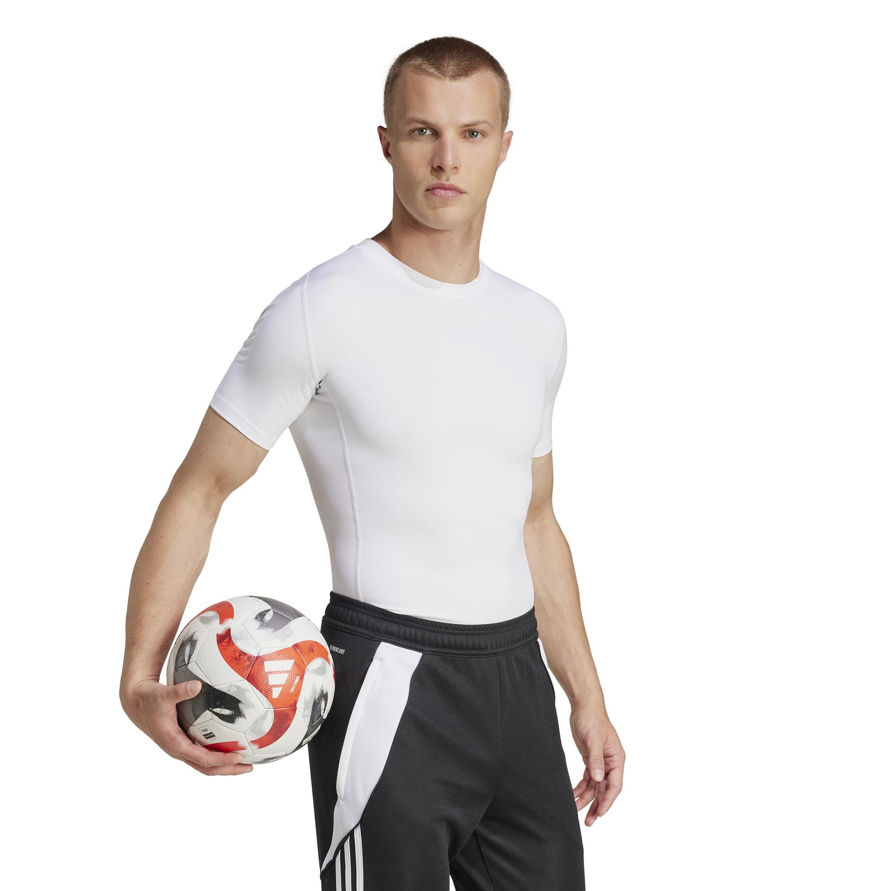 product/a/d/adidas_jp4675_white_5.jpg