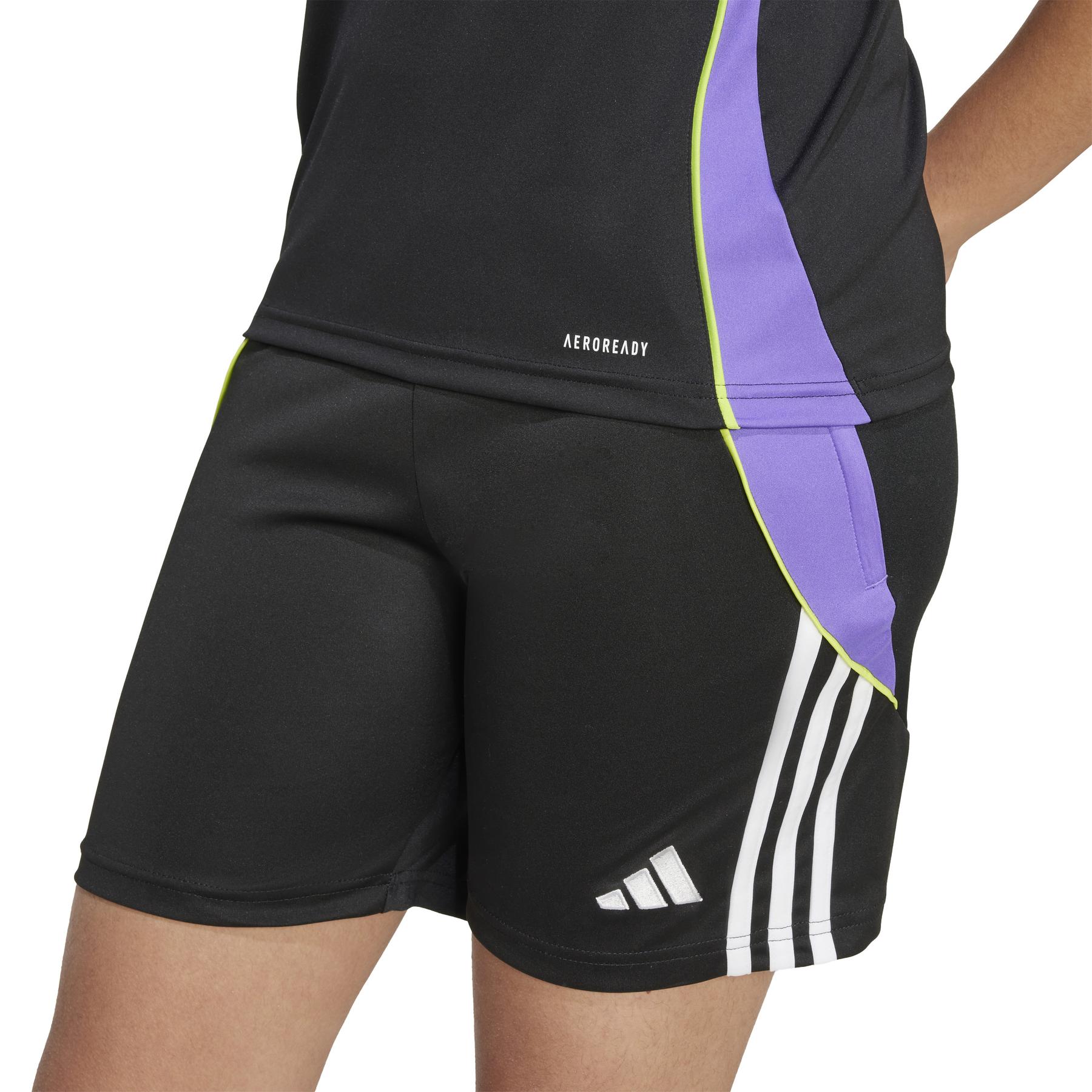 product/a/d/adidas_jw4368_black-purrus_6.jpg