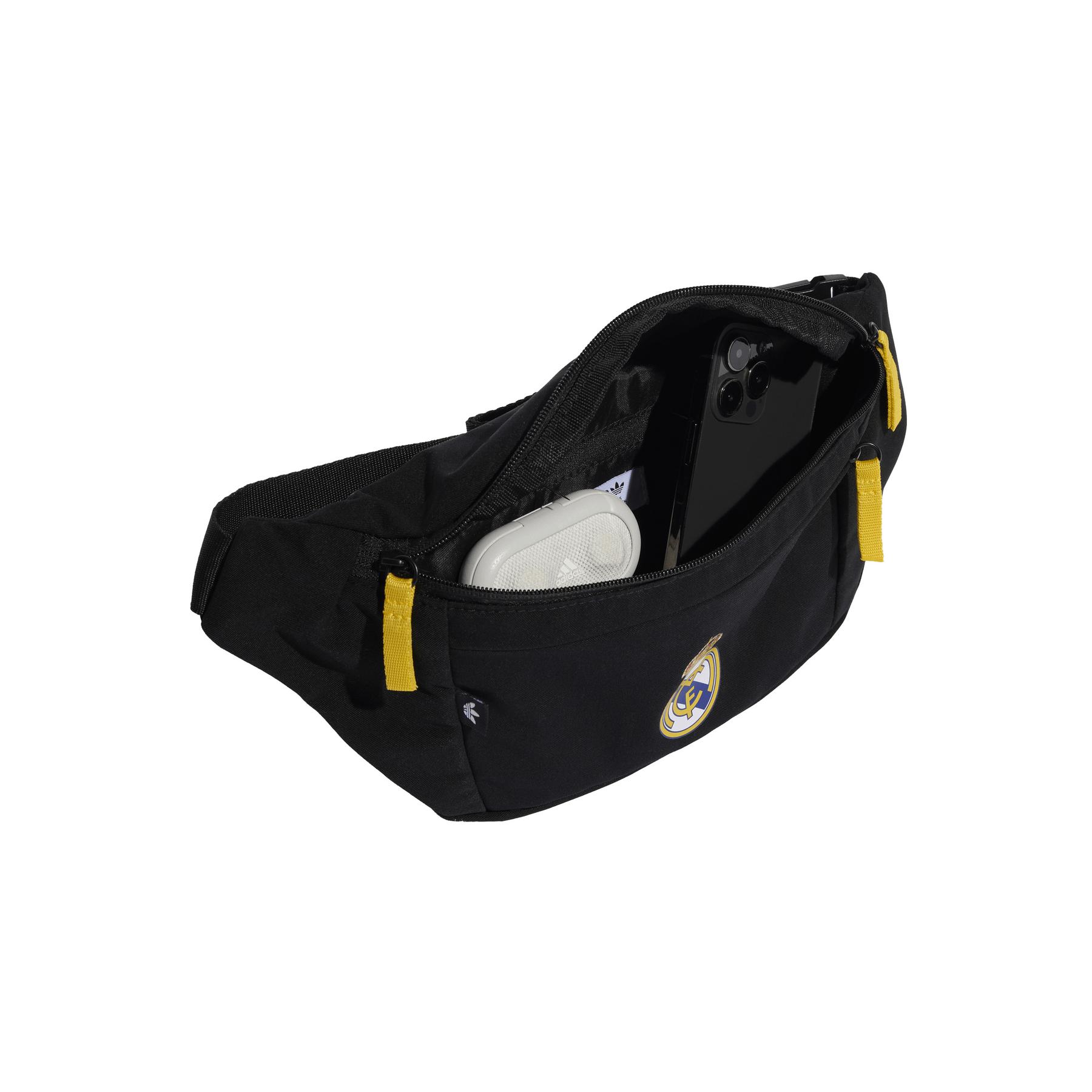 product/a/d/adidas_kb9763_black_10.jpg