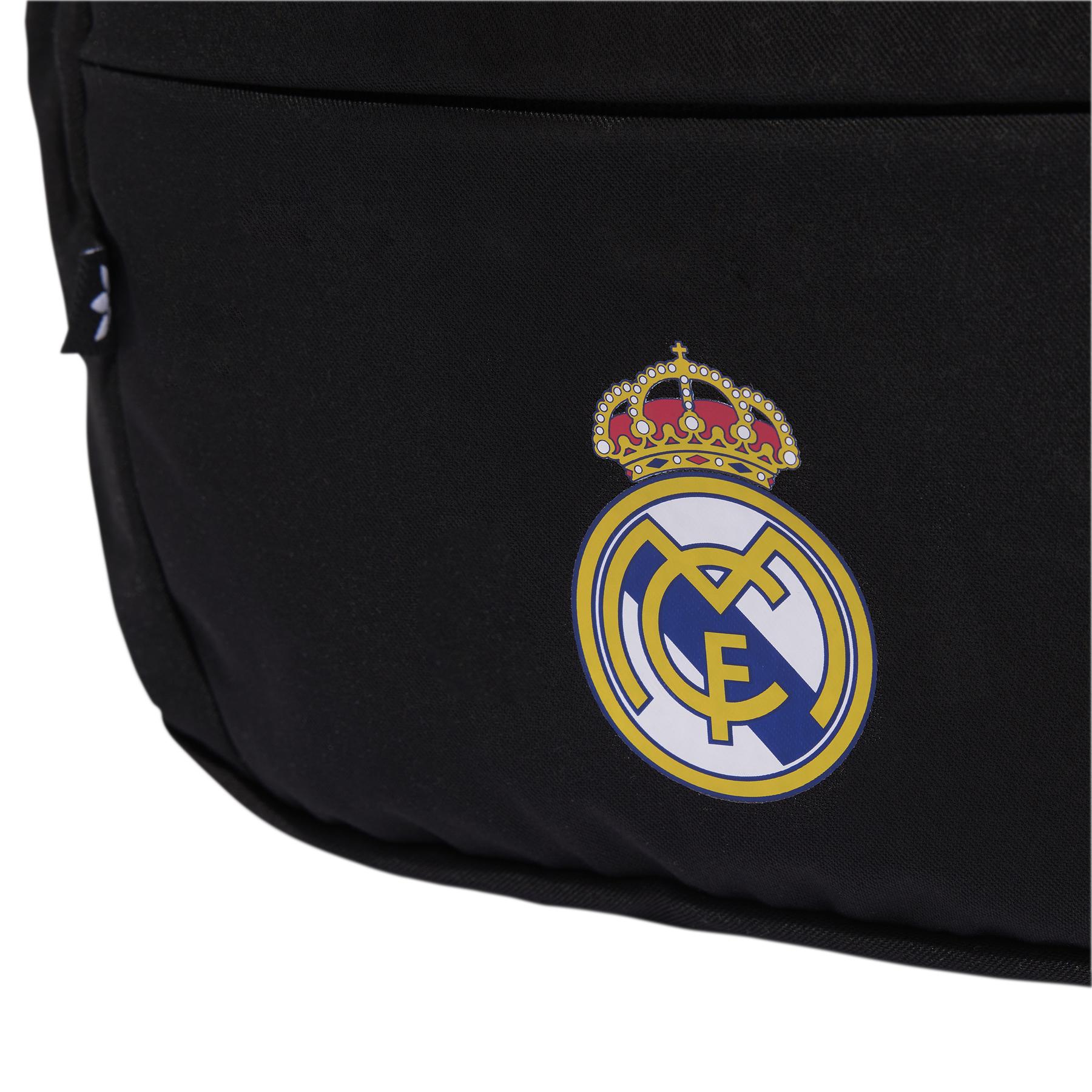 product/a/d/adidas_kb9763_black_12.jpg