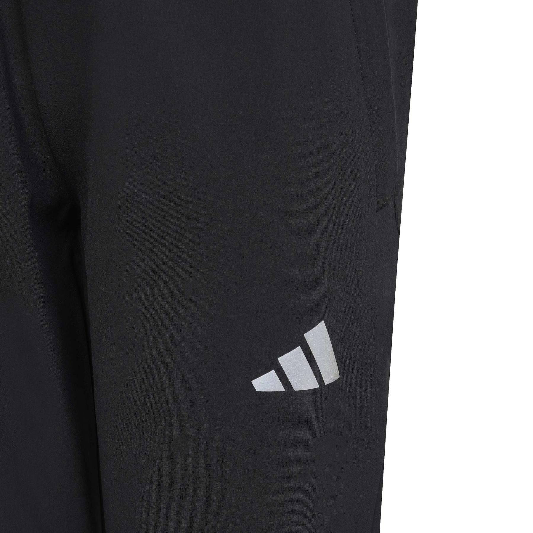 product/a/d/adidas_ke5430_4_apparel_photography_detail_view_1_white.jpg
