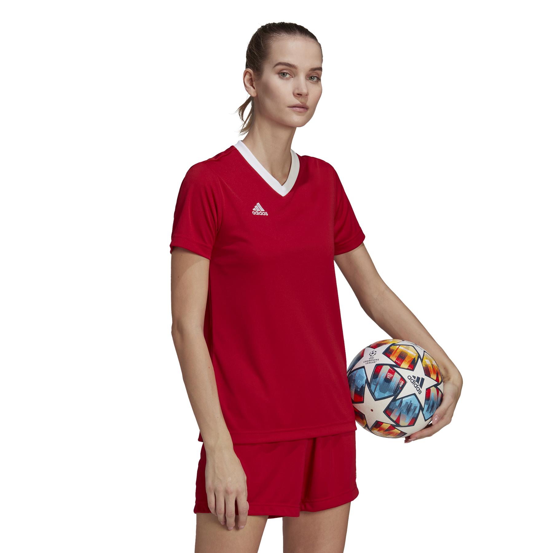 product/h/5/h57571_app_on-model_walking_white_1645116422.jpg