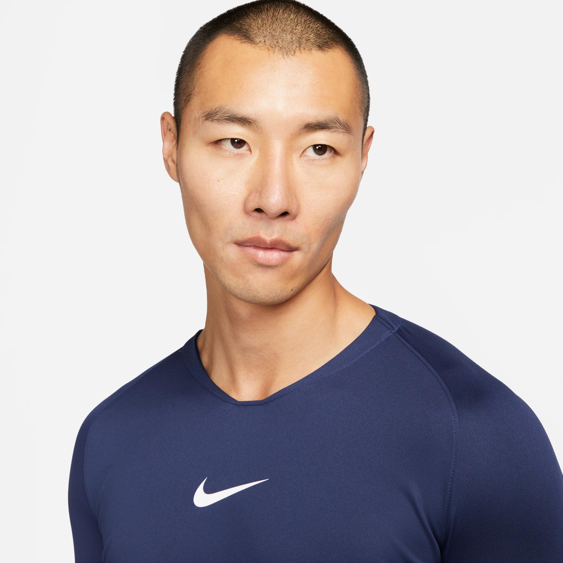 product/n/i/nike_av2609-410-phsym001_new.jpg