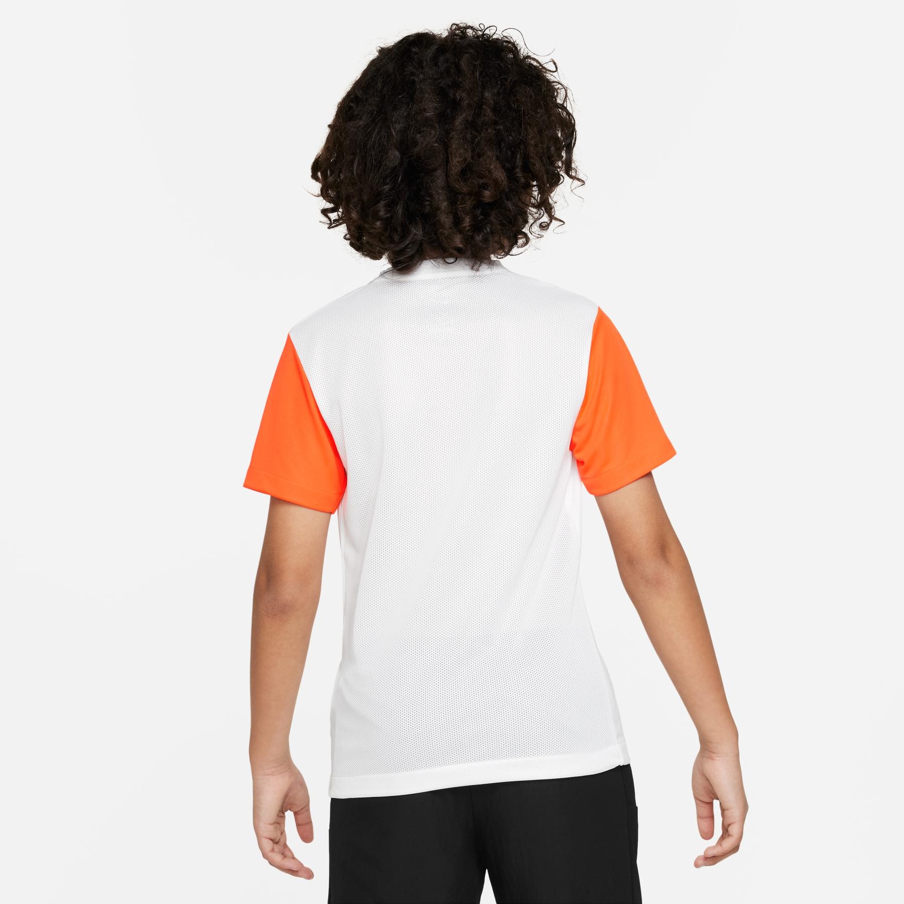 product/n/i/nike_bv6740-100-phsbm001-nw121324.jpg