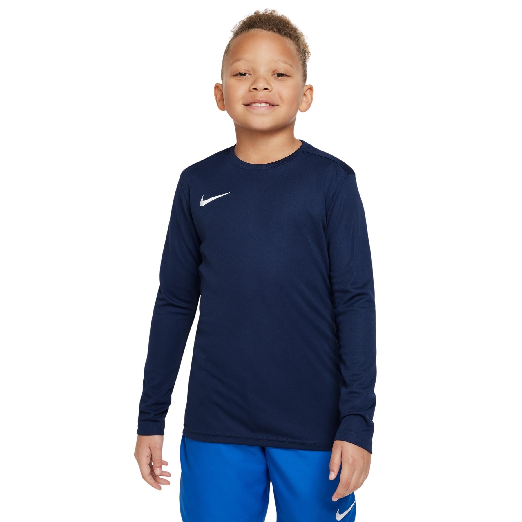product/n/i/nike_bv6740-410-phsfm001-nw121324.jpg