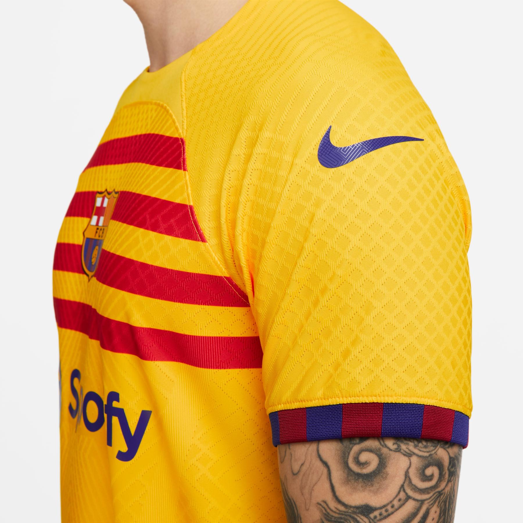 product/n/i/nike_dr5077-729-phsym003.jpg