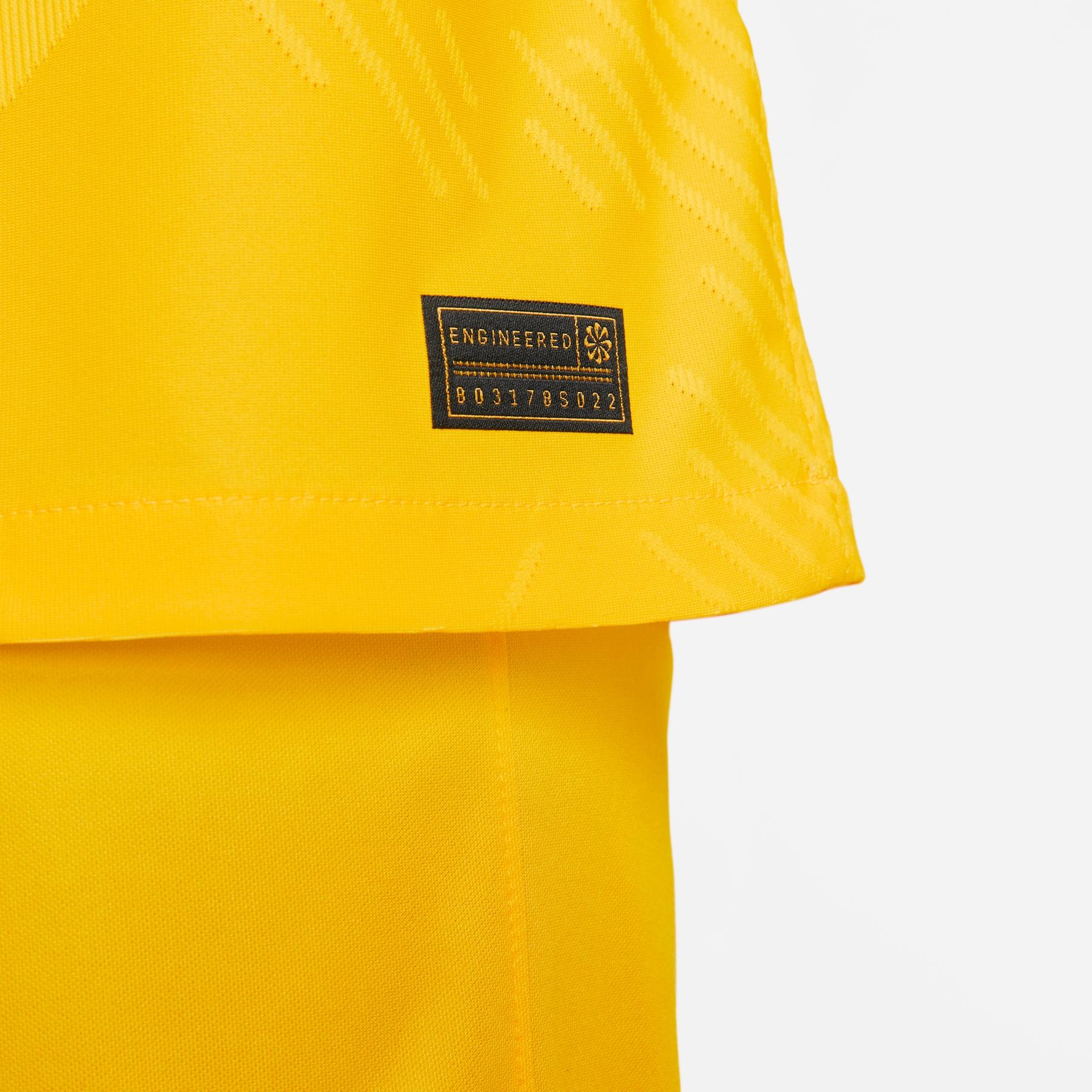 product/n/i/nike_dr5077-729-phsym005.jpg