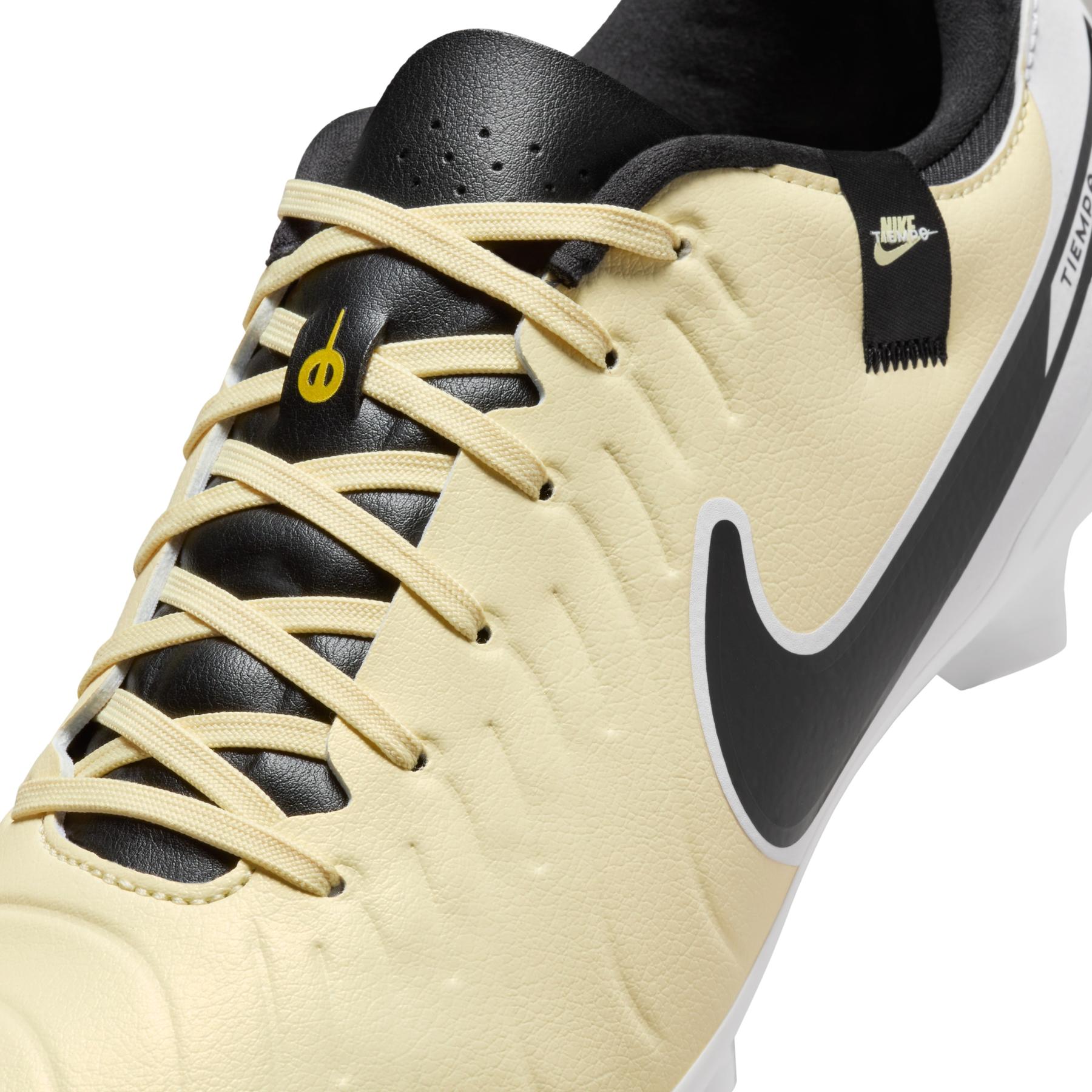 product/n/i/nike_dv4337-700-phsyd001.jpg