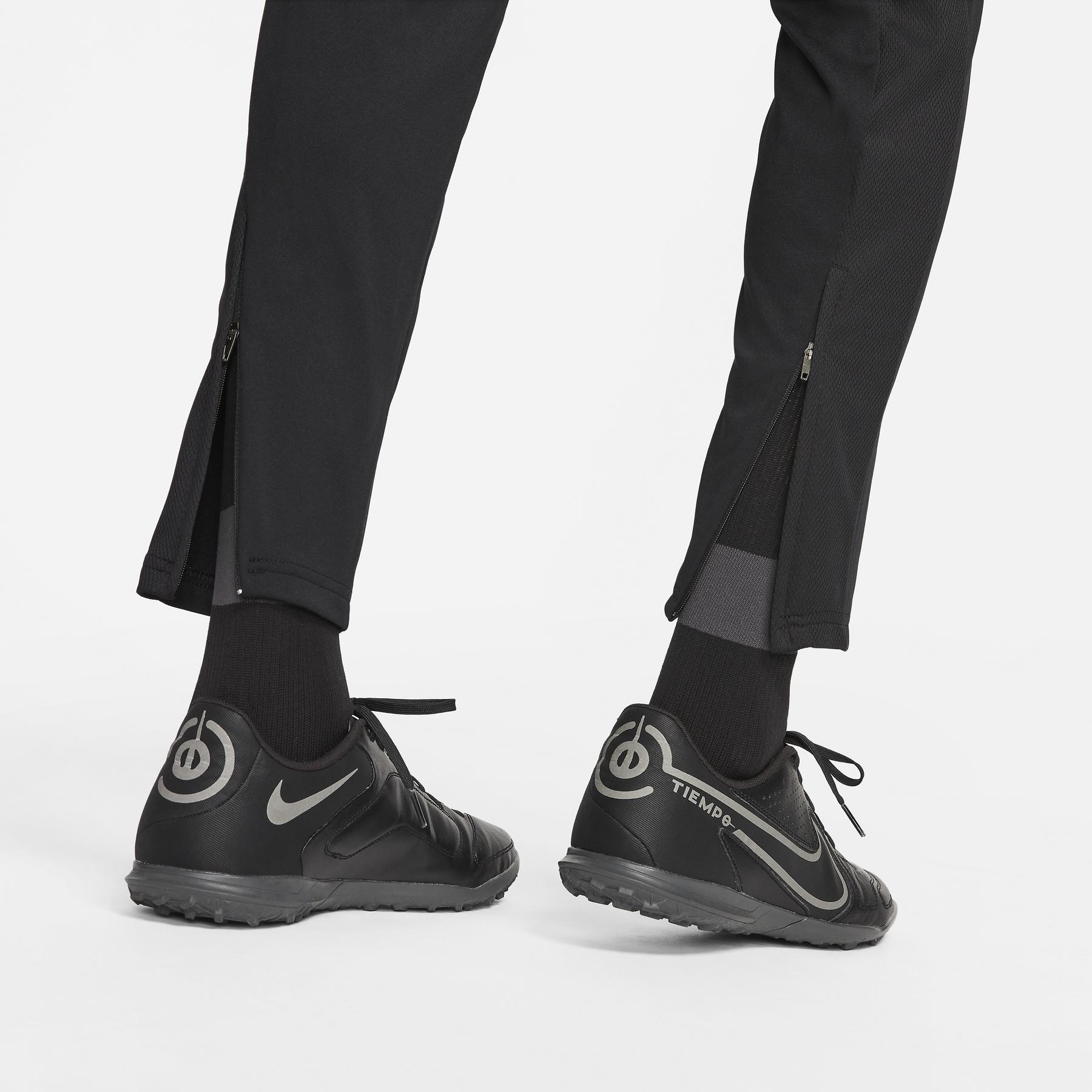 product/n/i/nike_dv9740-010_d_prem.jpg