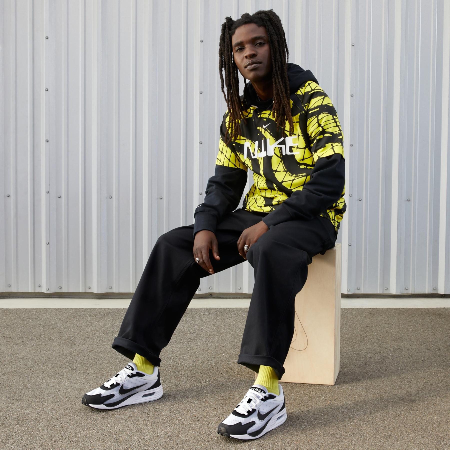 product/n/i/nike_dx3666-100-phsym002.jpg