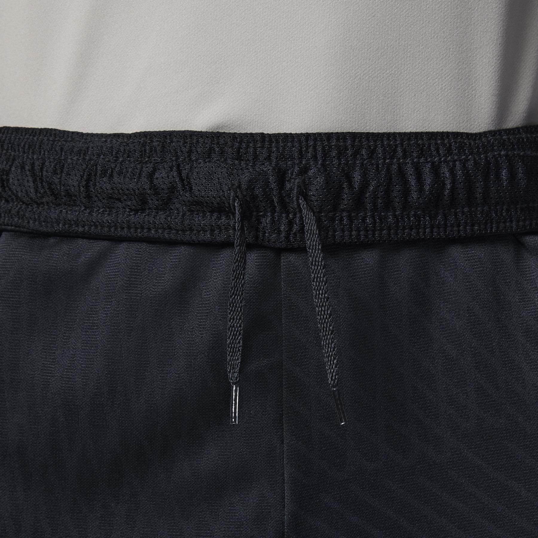 product/n/i/nike_dz0876-010-phsym002.jpg
