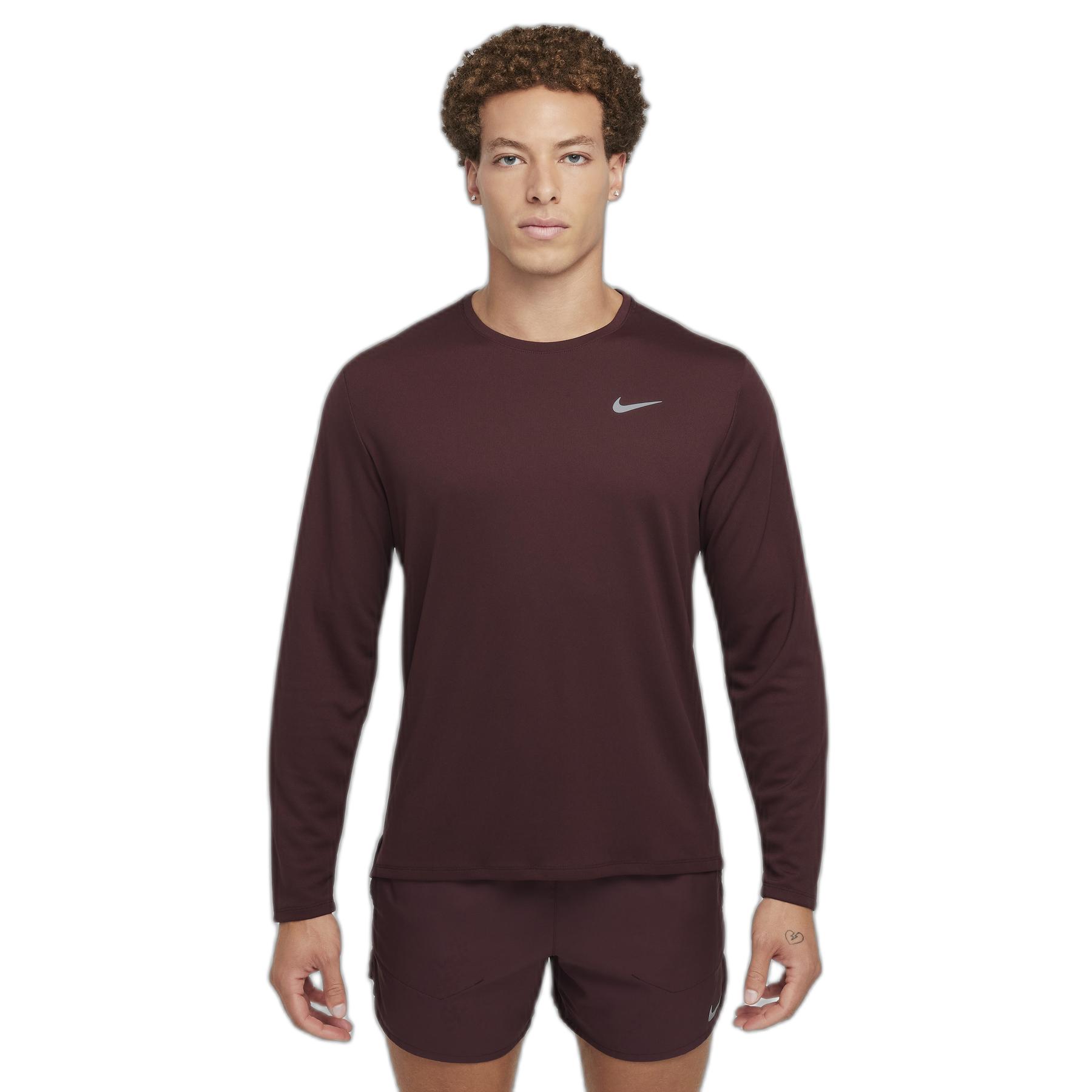 product/n/i/nike_fb7070-652_burgundy-crush-reflective-silv_1.jpg