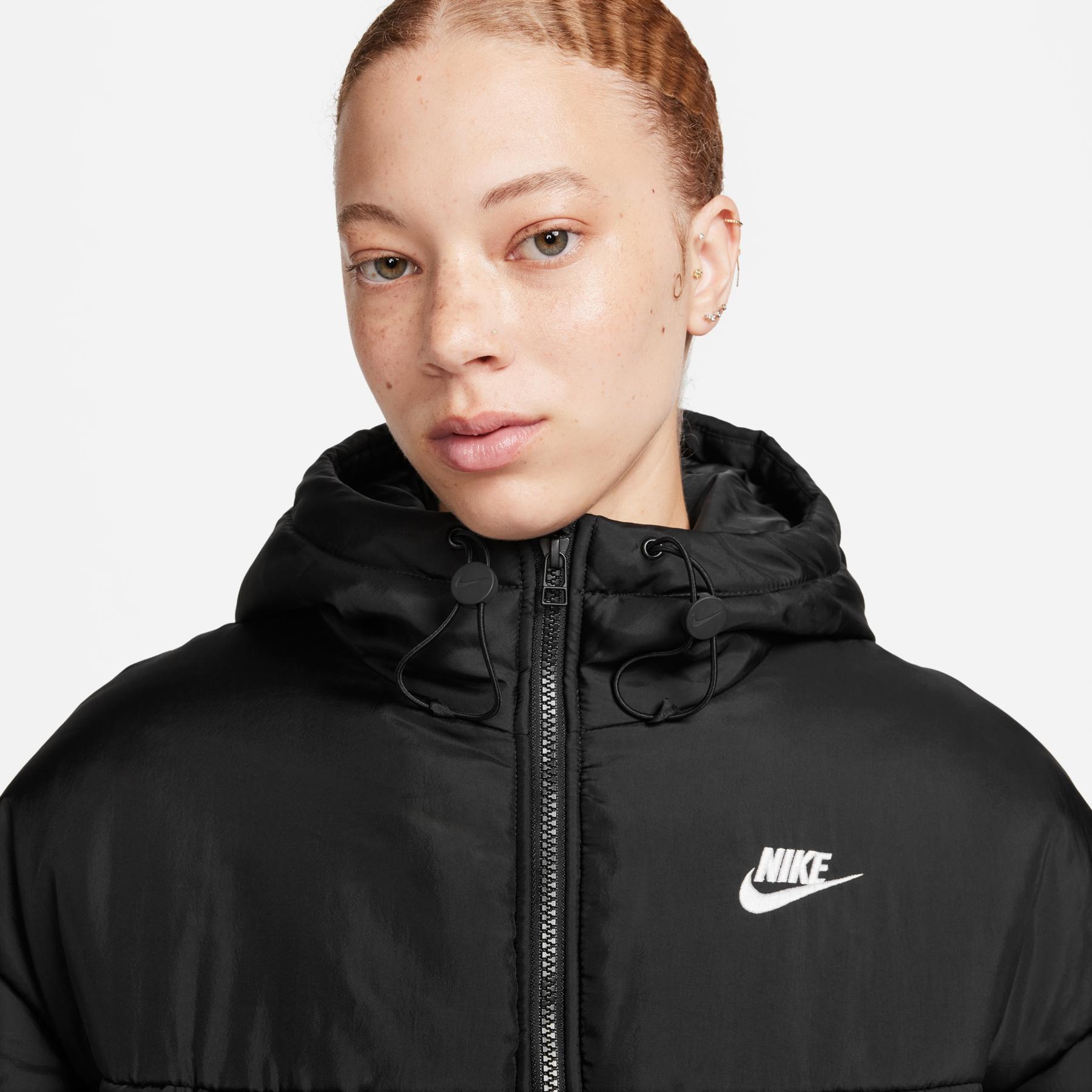 product/n/i/nike_fb7675-010-phsym002.jpg