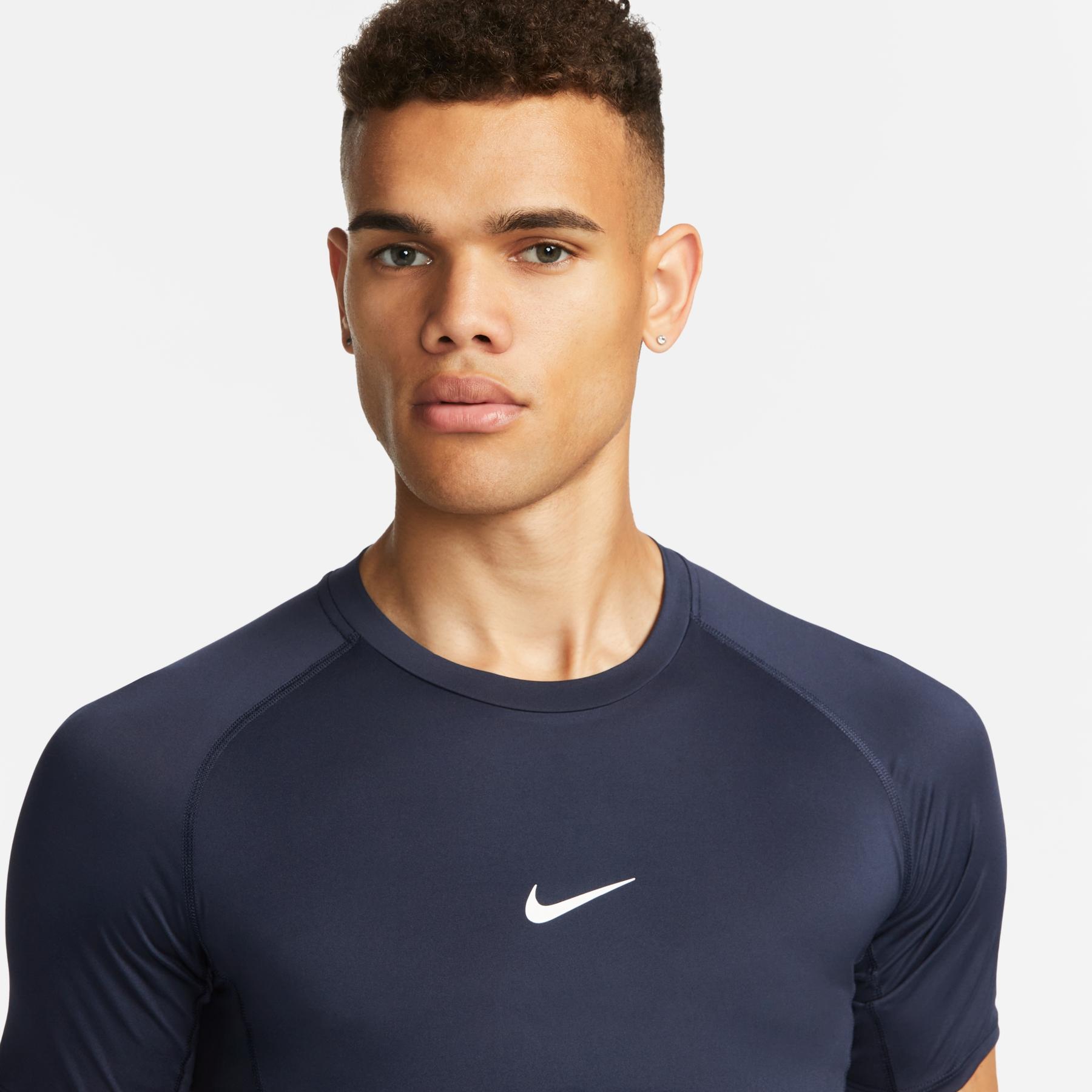 product/n/i/nike_fb7932-451-phsym001.jpg