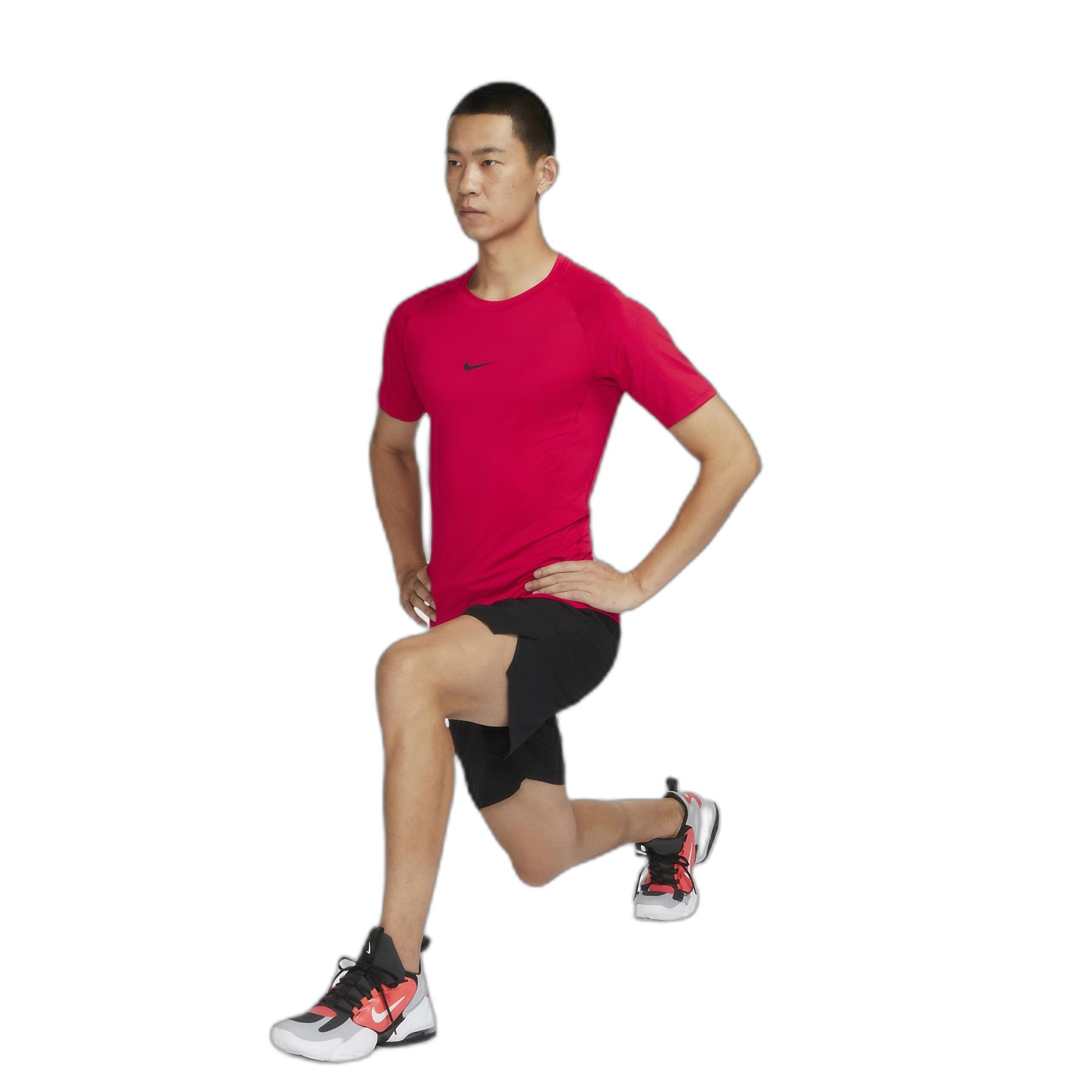 product/n/i/nike_fb7932-657_university-red-black_1.jpg