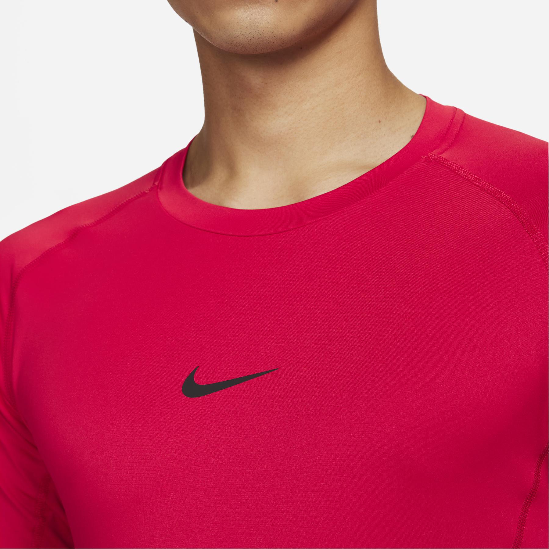 product/n/i/nike_fb7932-657_university-red-black_5.jpg