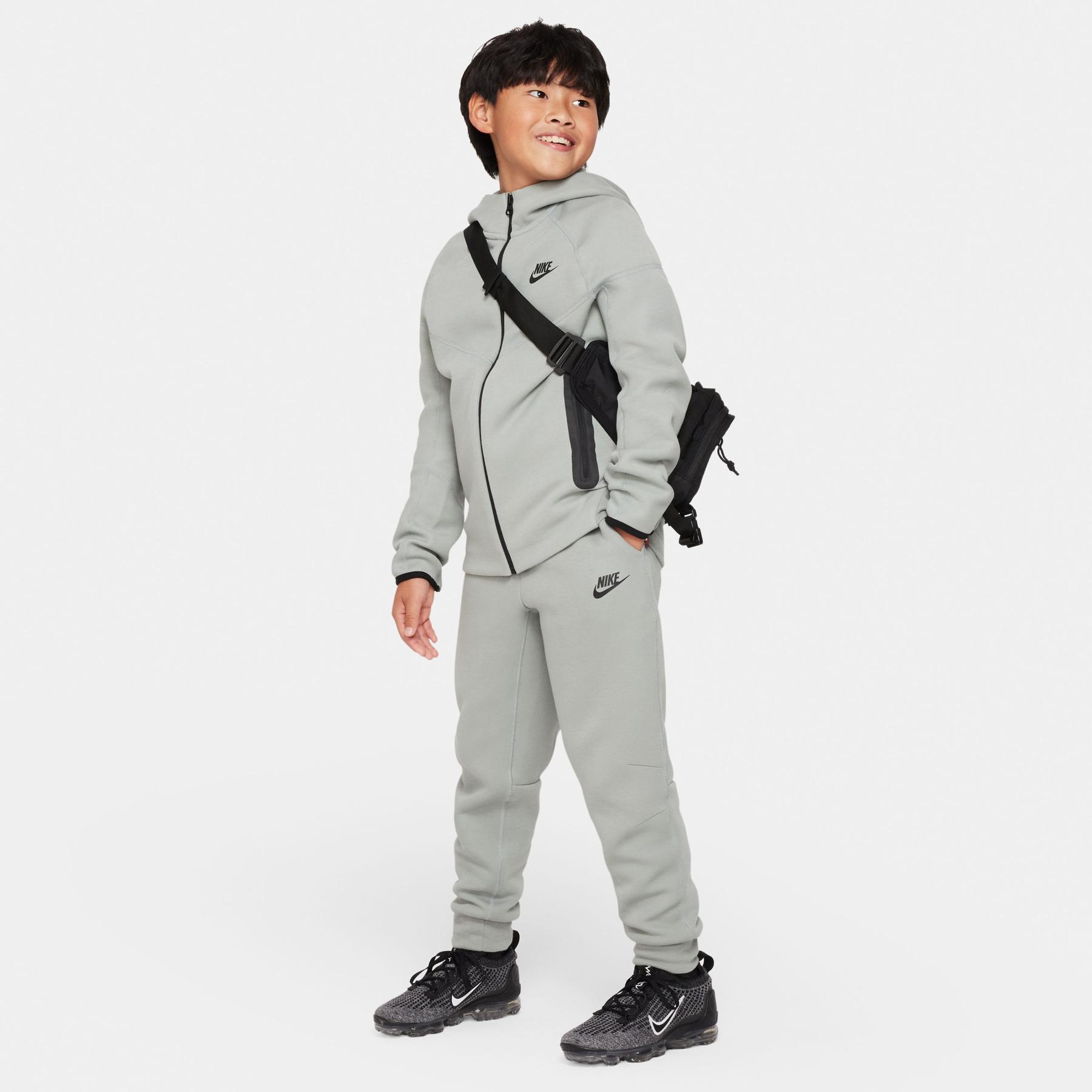 product/n/i/nike_fd3287-330-phsym004-ss25.jpg