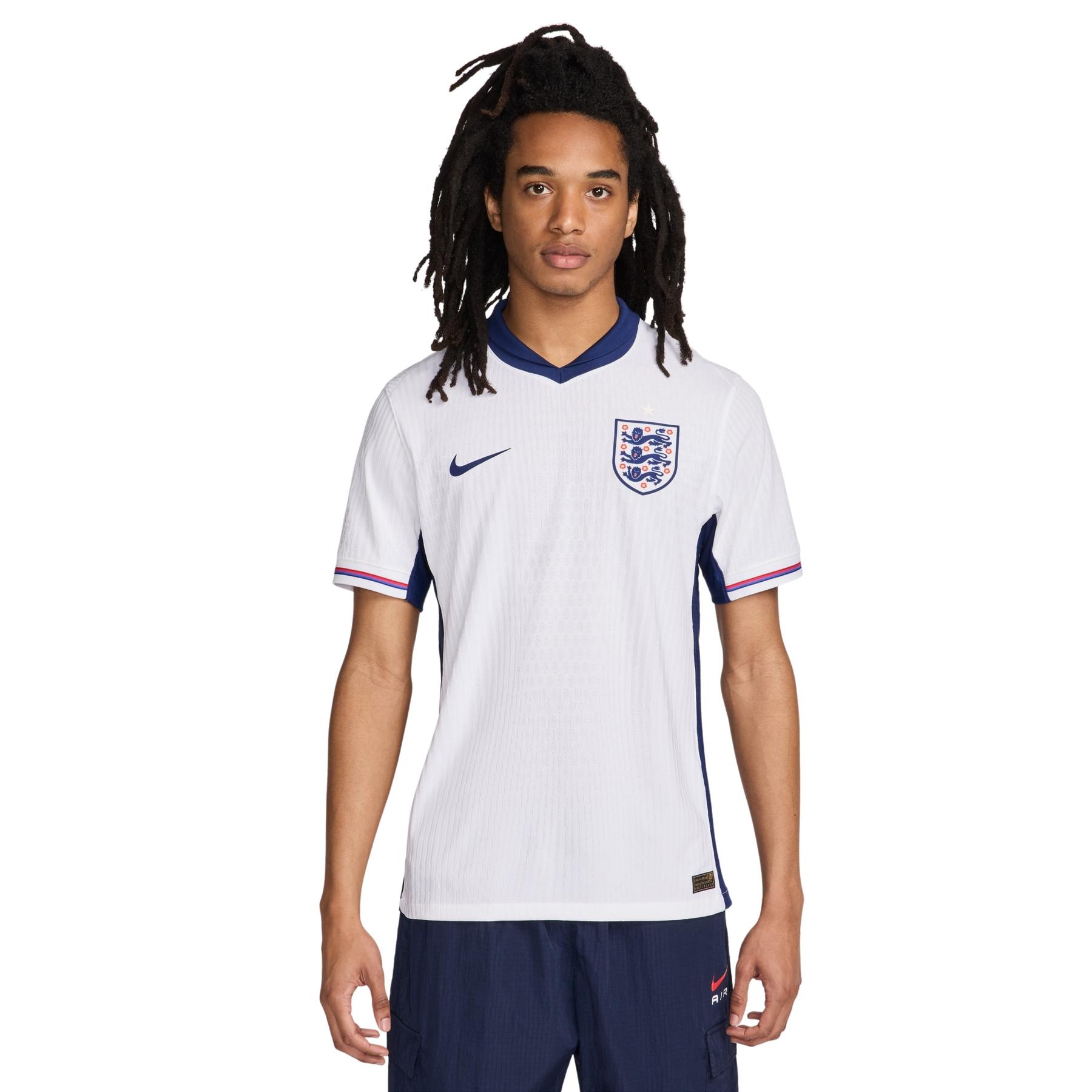 product/n/i/nike_fj4271-100-phsfm001.jpg