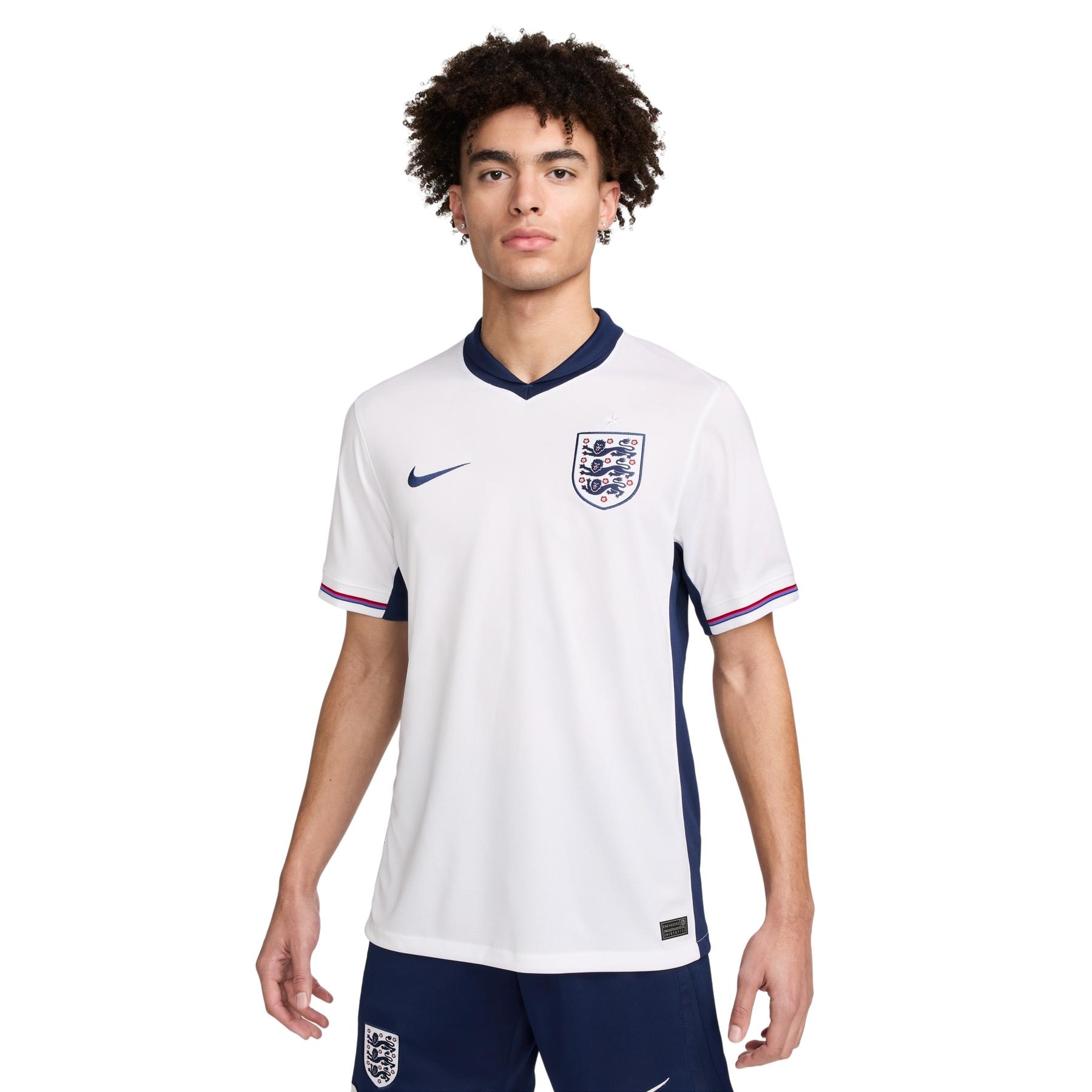 product/n/i/nike_fj4285-100-phsfm001.jpg