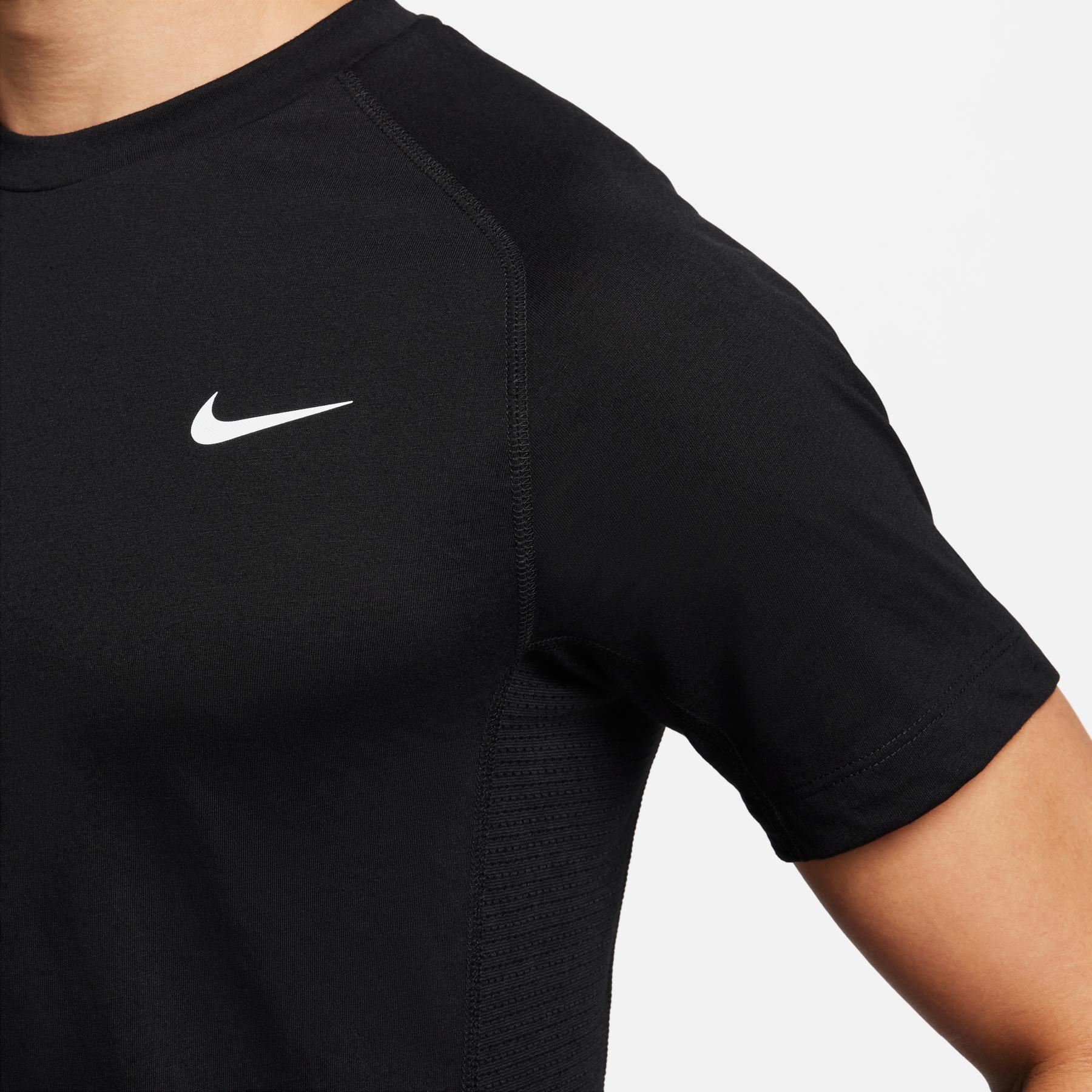 product/n/i/nike_fn2979-010-phsym003.jpg
