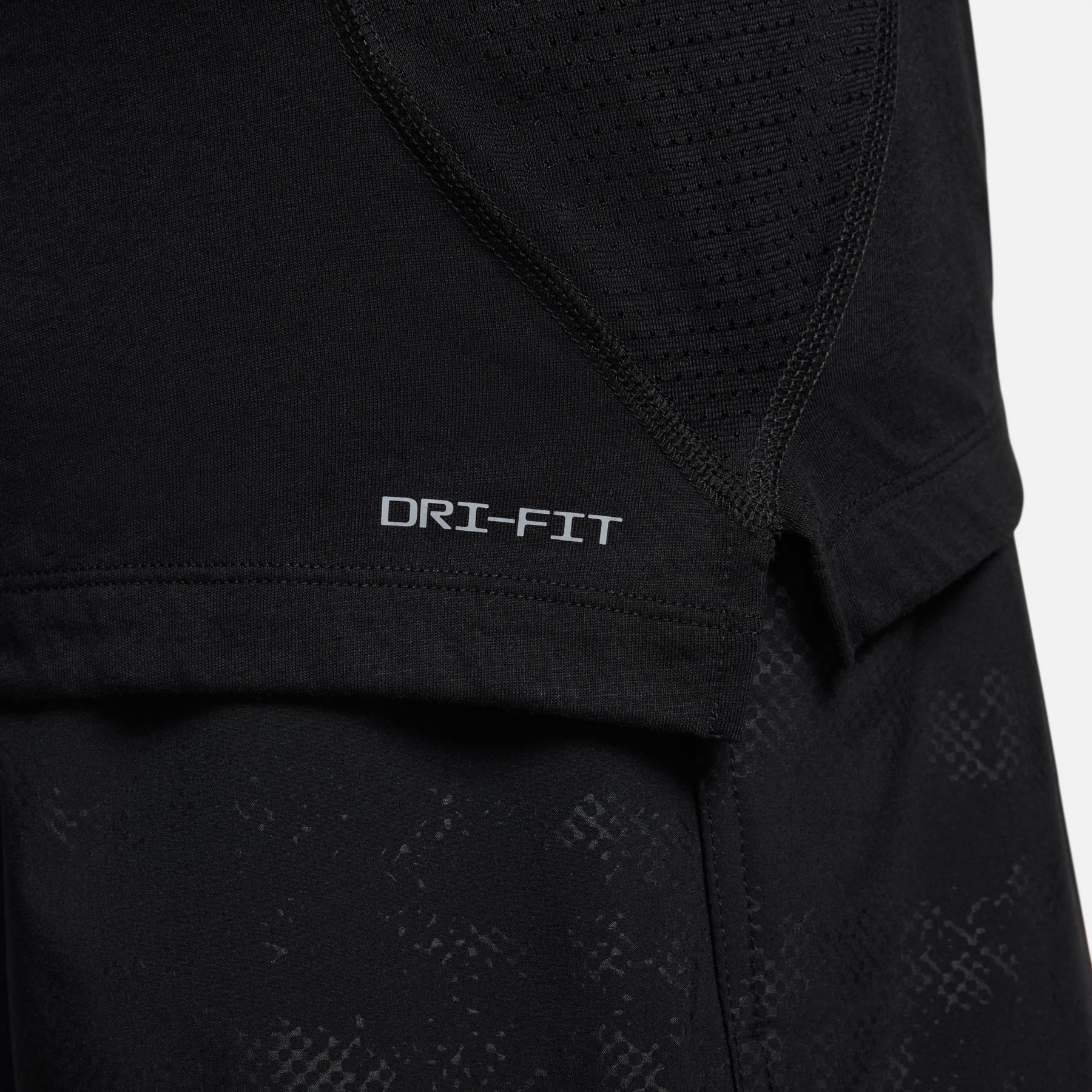 product/n/i/nike_fn2979-010-phsym004.jpg
