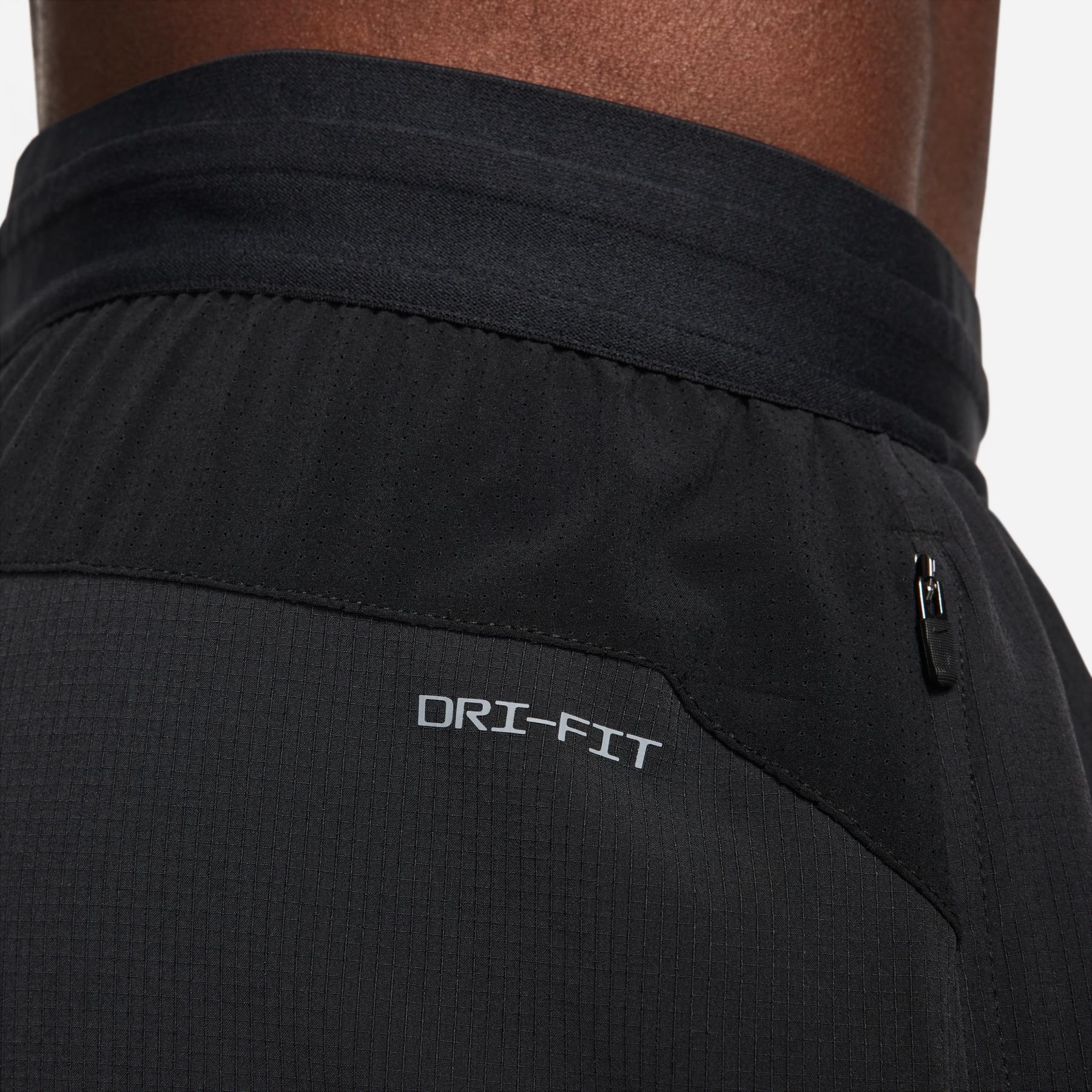 product/n/i/nike_fn3004-010-phsym005.jpg