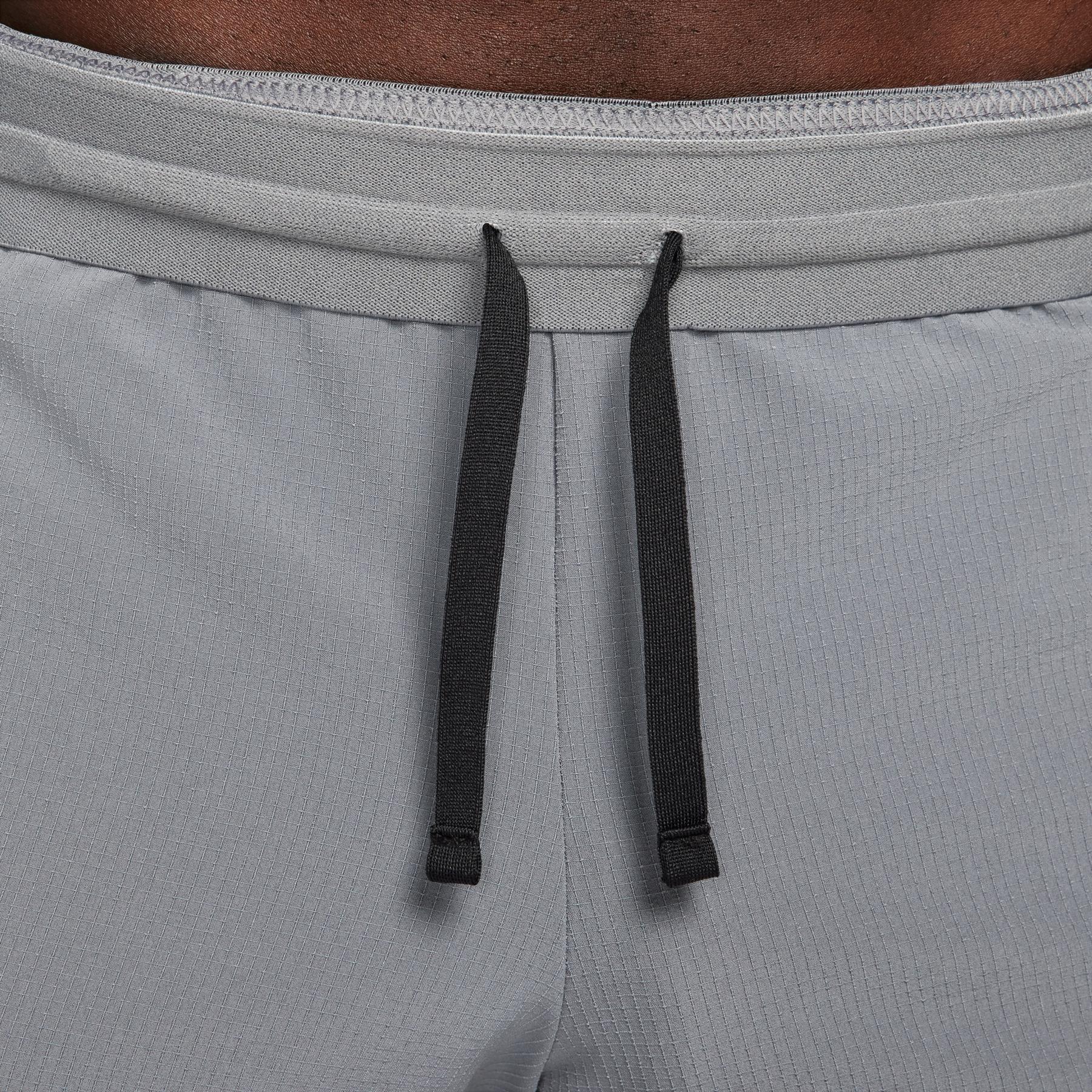 product/n/i/nike_fn3004-084-phsym003.jpg