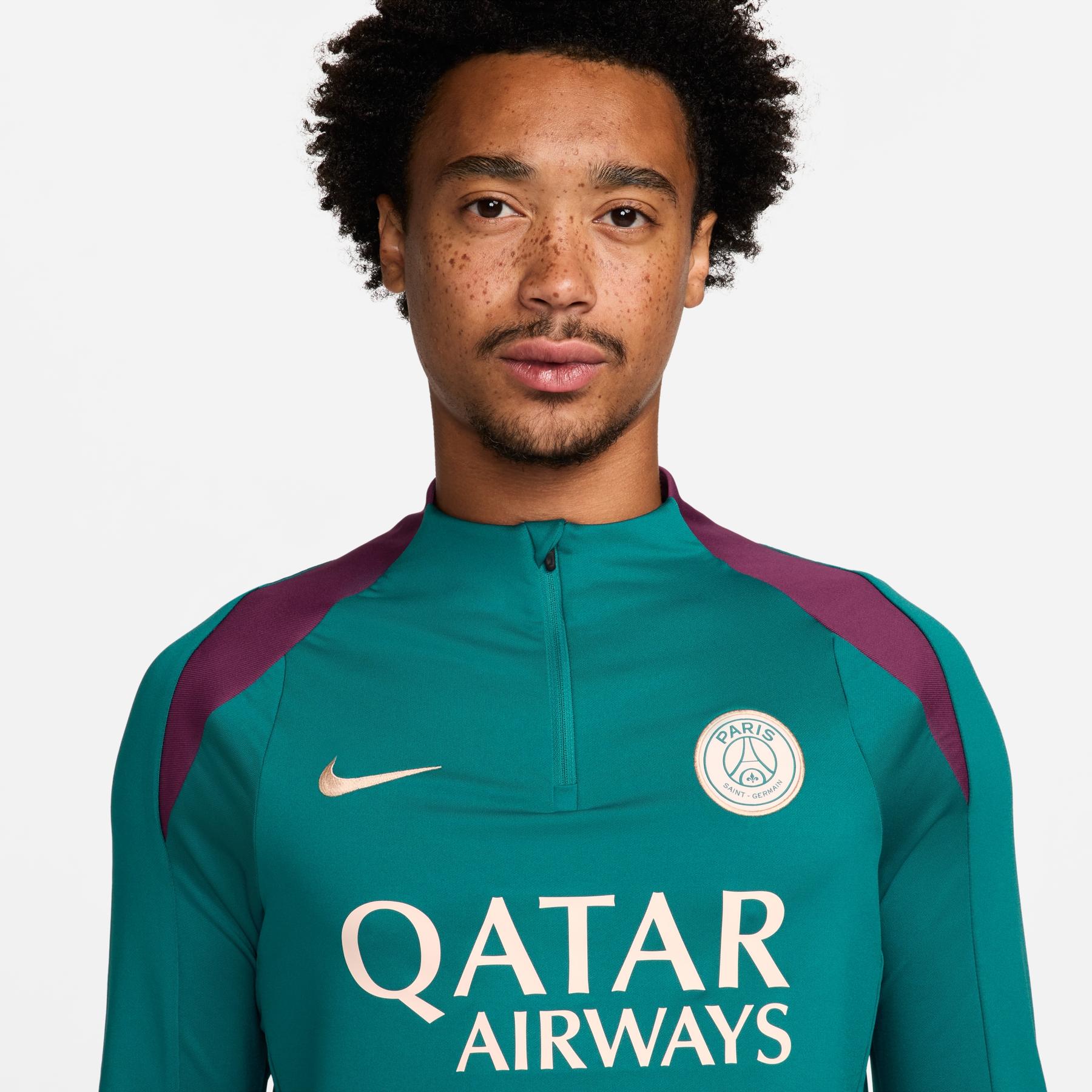 product/n/i/nike_fn9841-382-phsym001.jpg