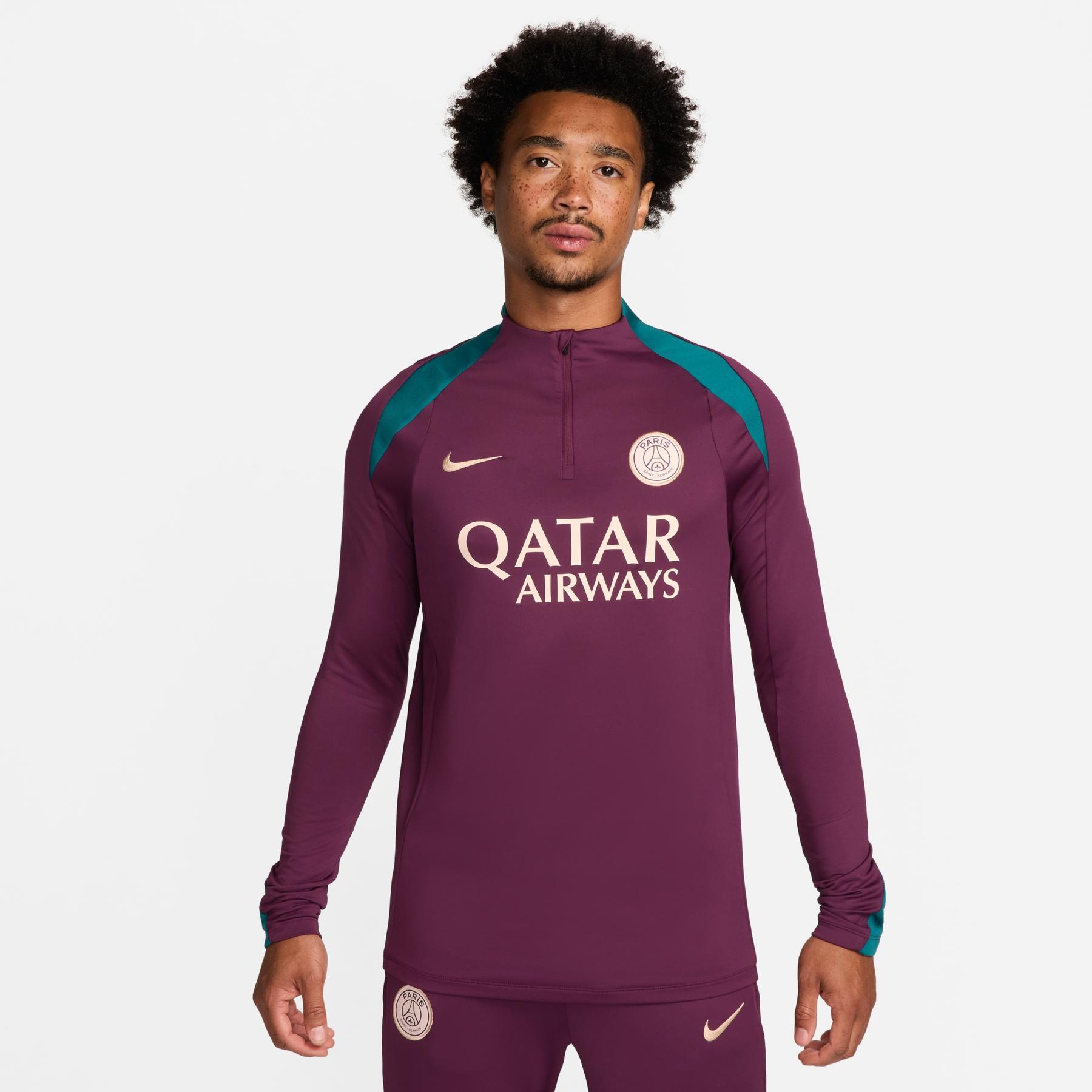 product/n/i/nike_fn9841-613-phsfm001.jpg
