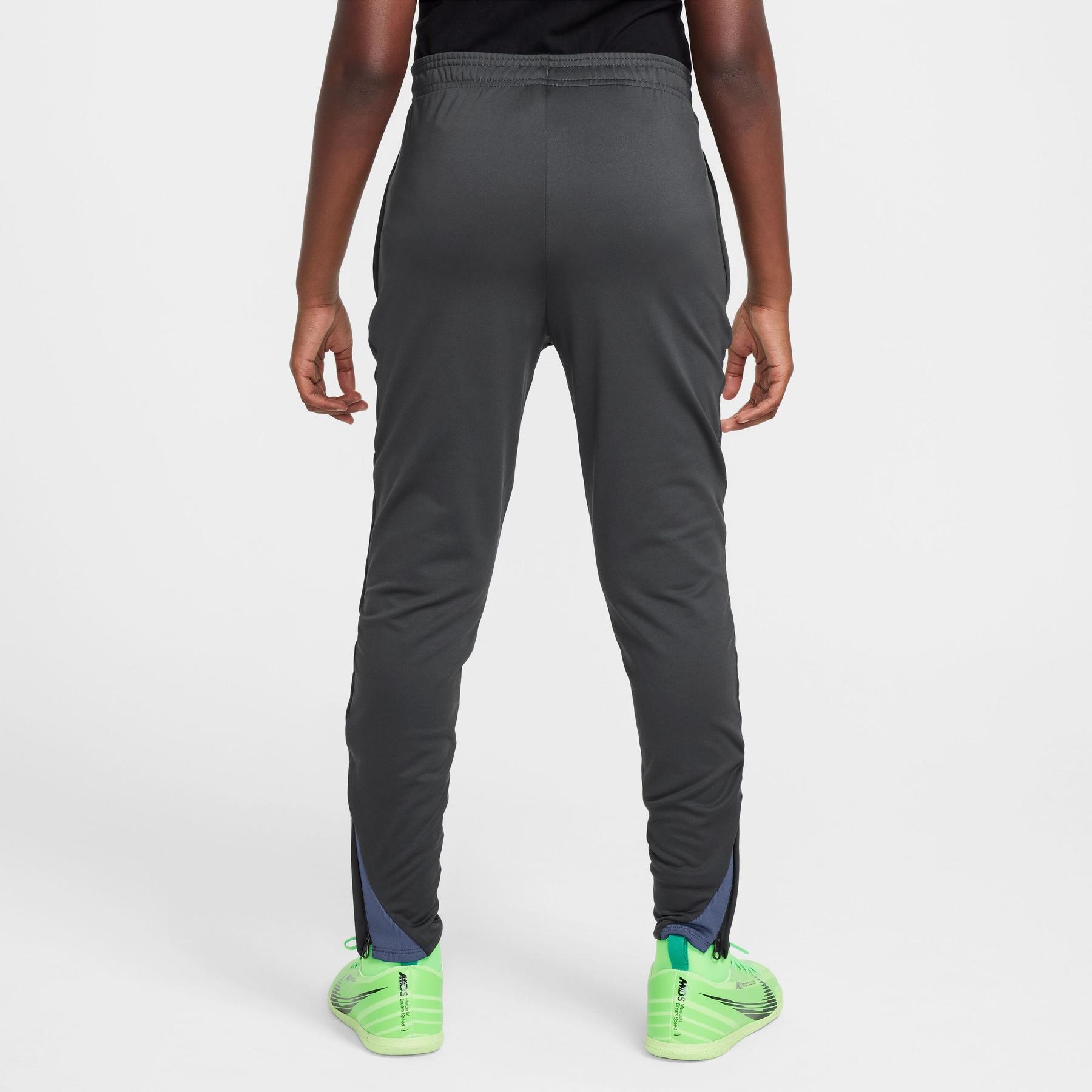 product/n/i/nike_fq2649-062-phsbm001_082824.jpg